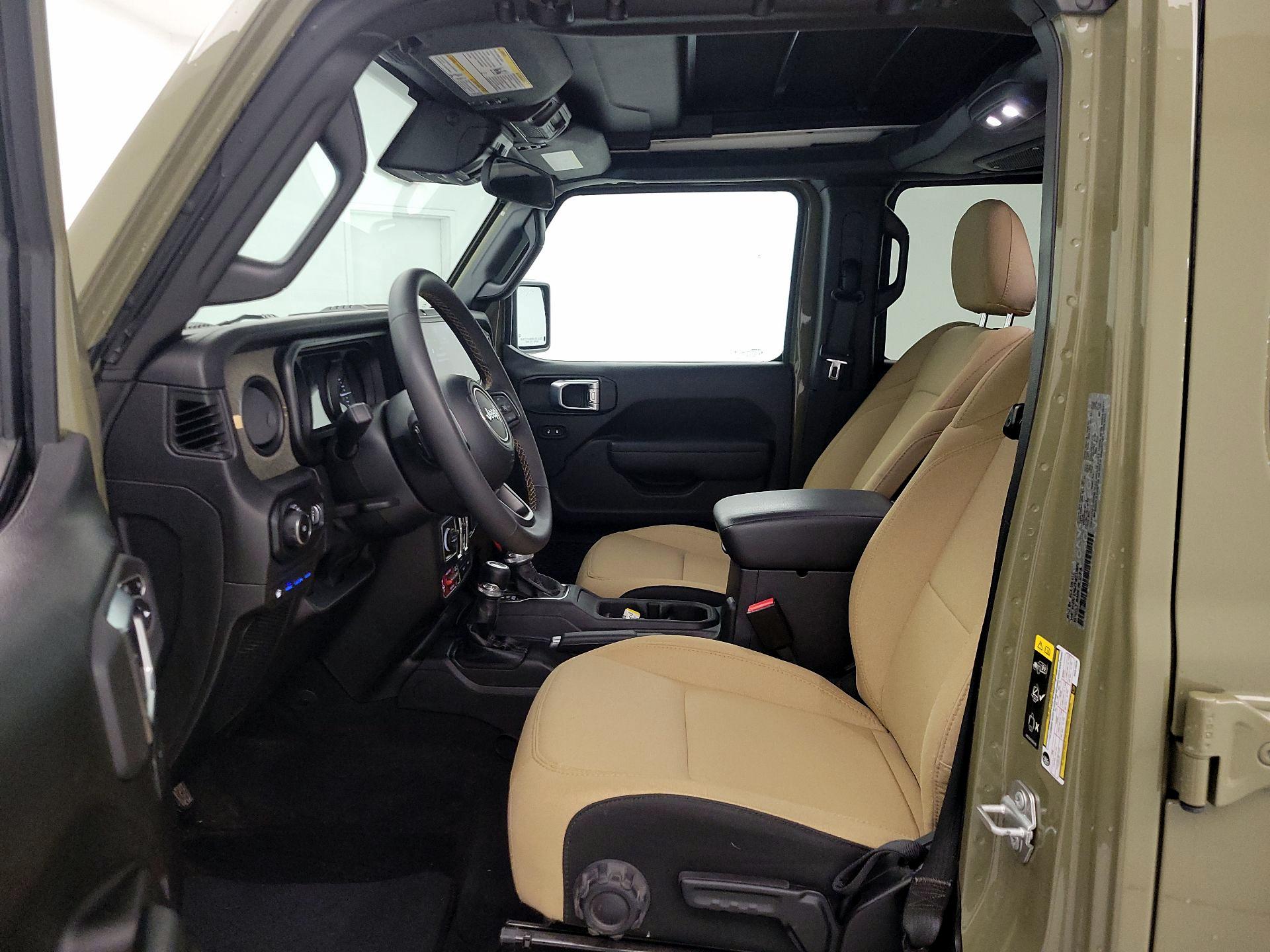 Thumbnail: 2025 Jeep Wrangler - 11