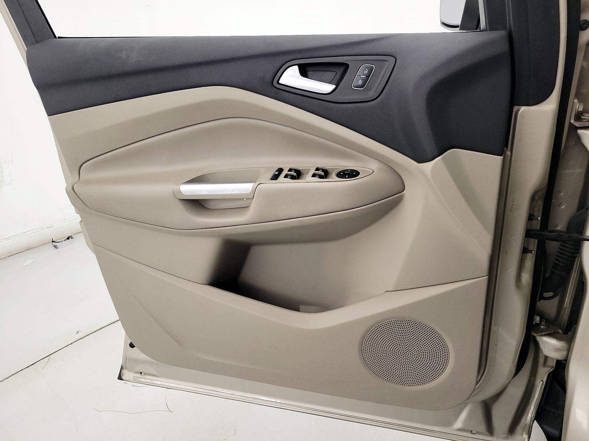 Thumbnail: 2018 Ford Escape - 12