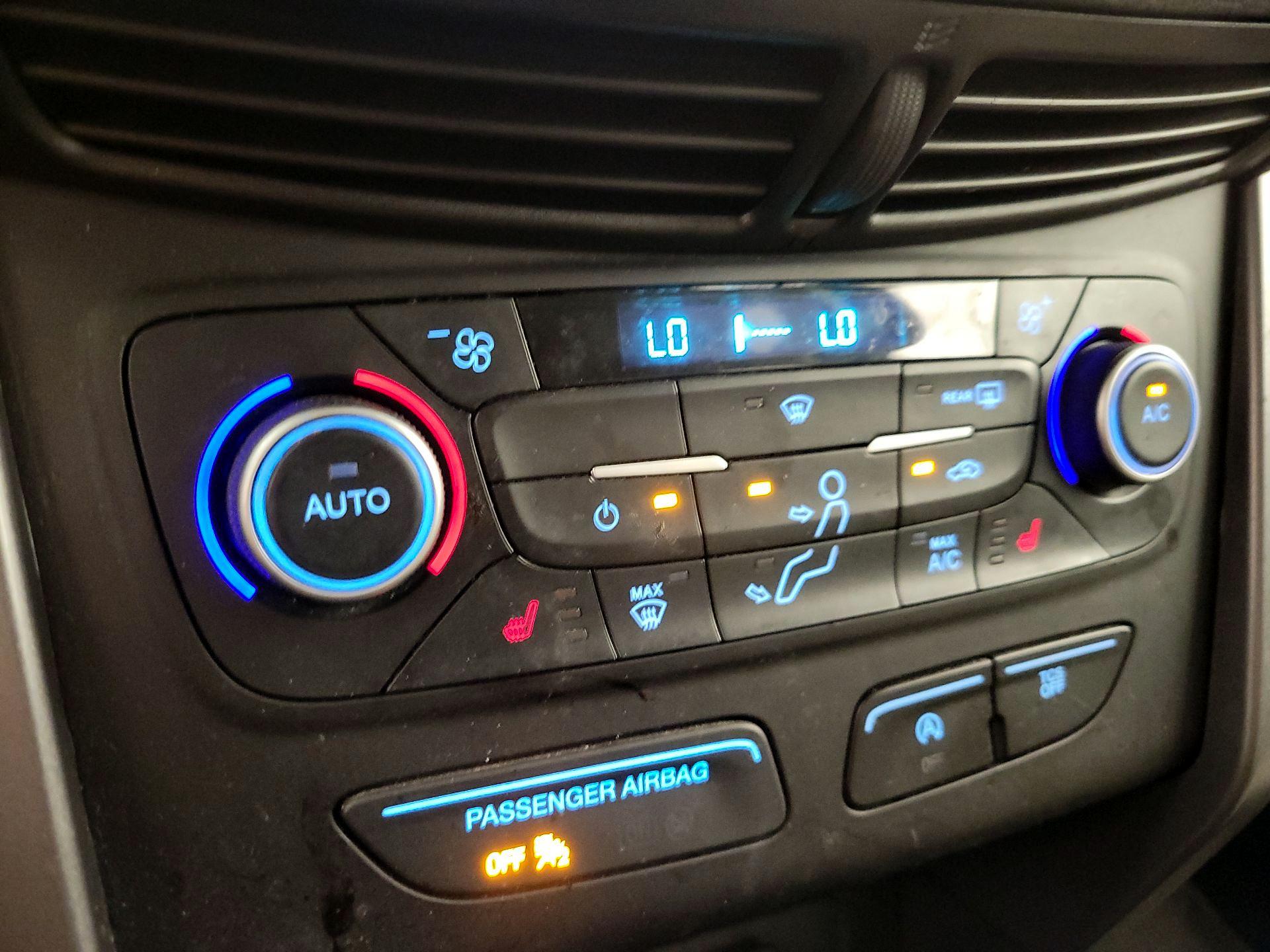 Thumbnail: 2018 Ford Escape - 17