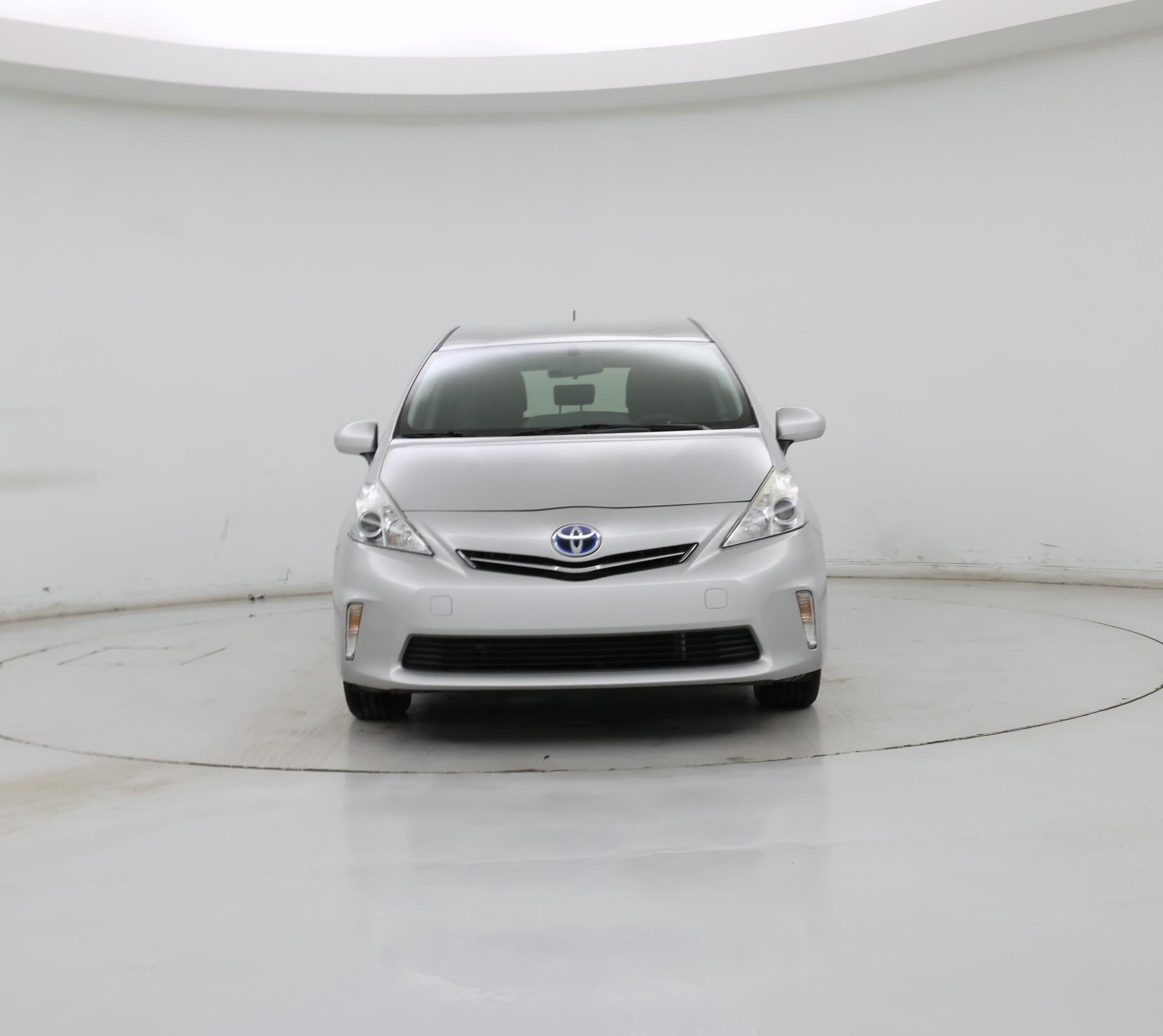 Thumbnail: 2014 Toyota Prius v - 5