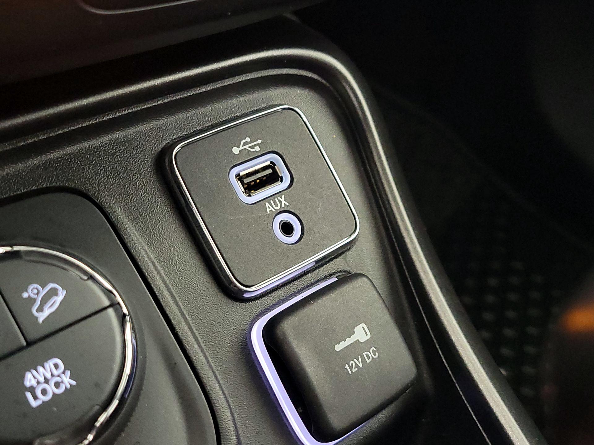 Thumbnail: 2018 Jeep Compass - 18