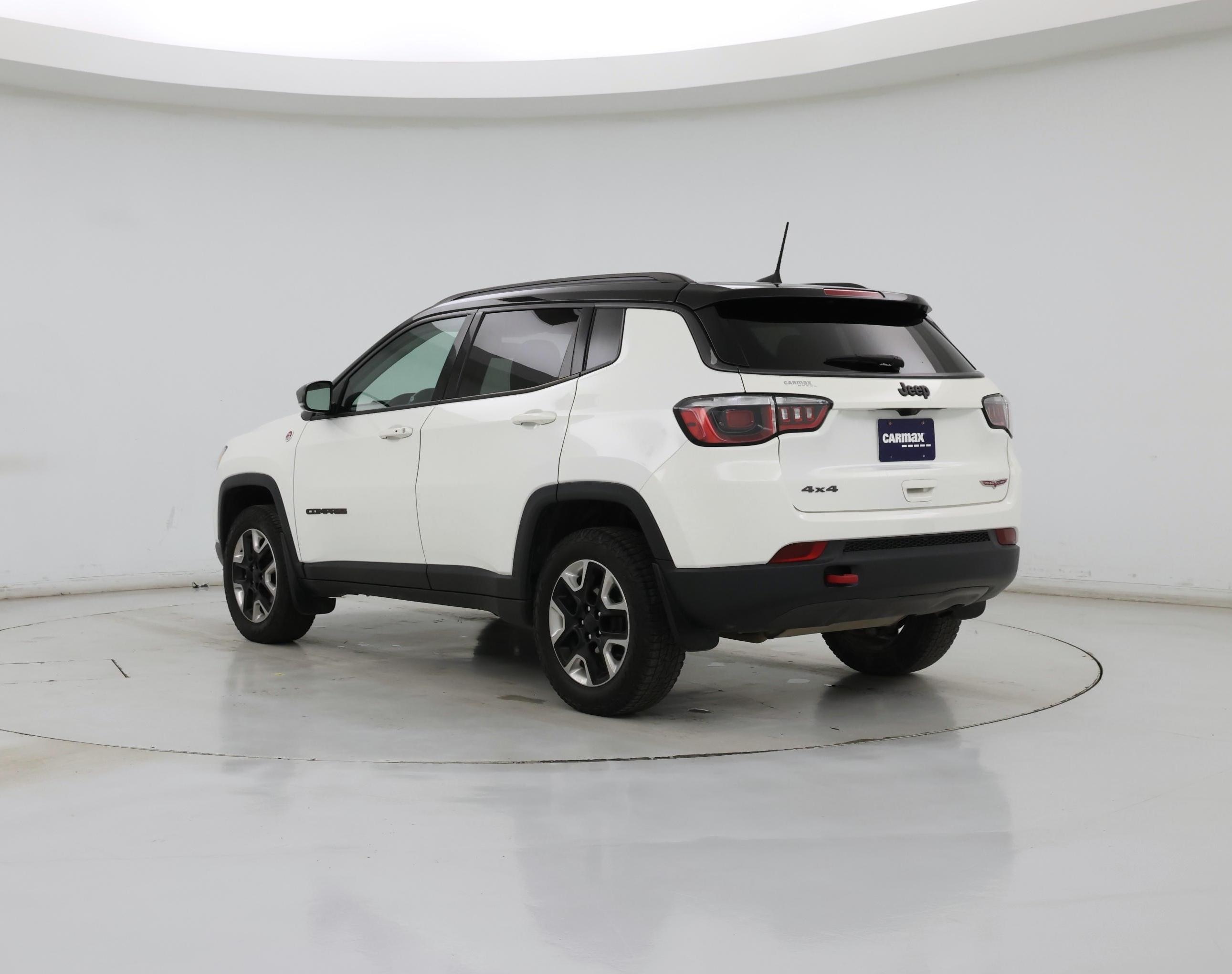 Thumbnail: 2018 Jeep Compass - 2