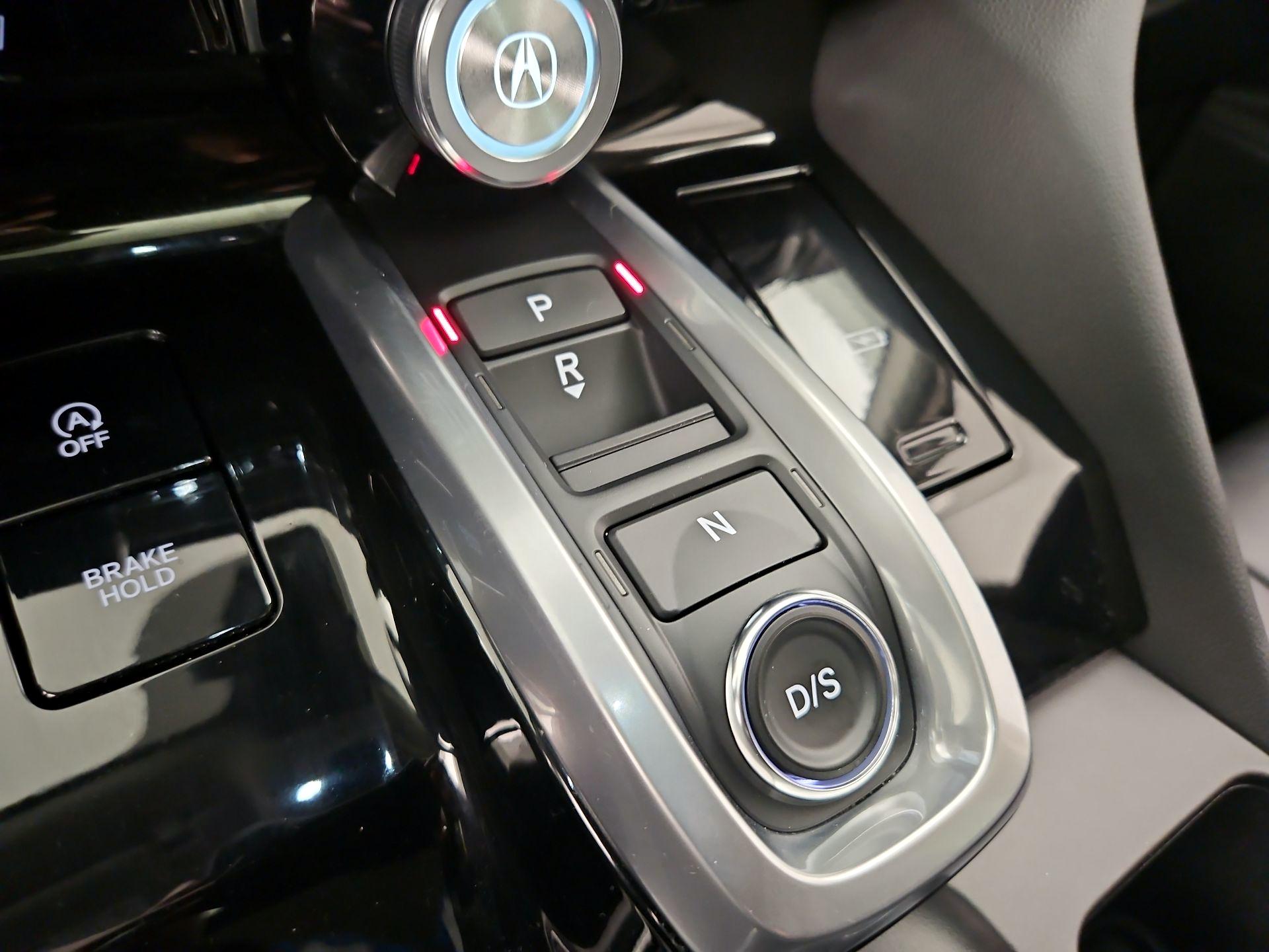 Thumbnail: 2023 Acura MDX - 17