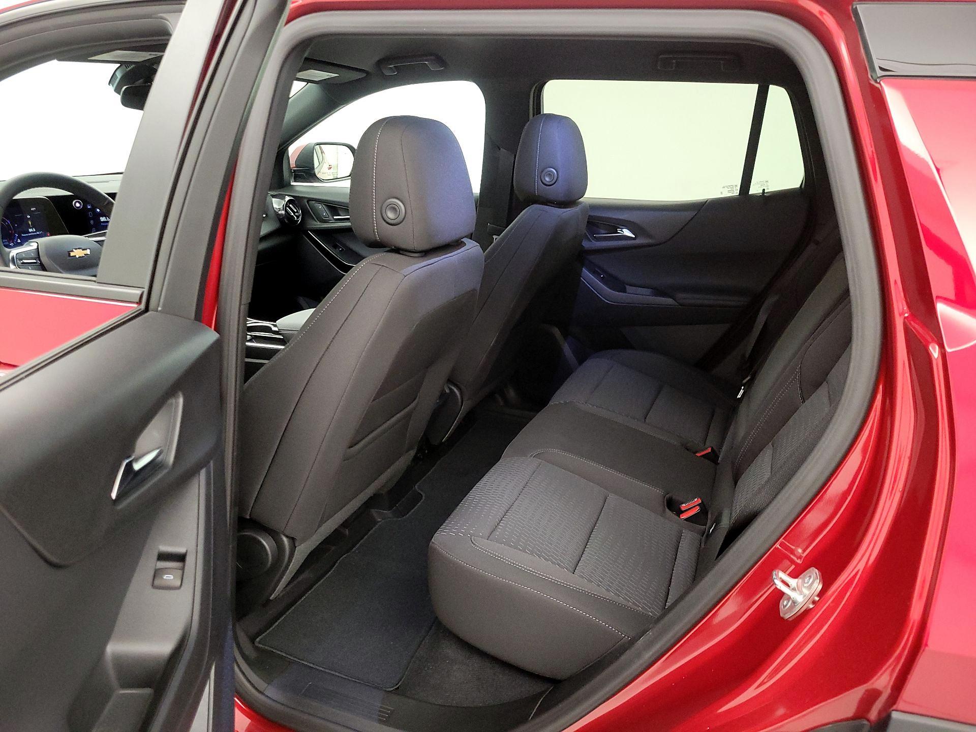 Thumbnail: 2026 Chevrolet Equinox - 19