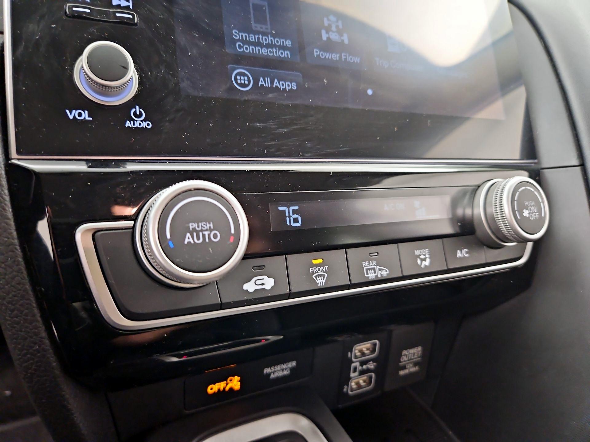 Thumbnail: 2020 Honda Insight - 16