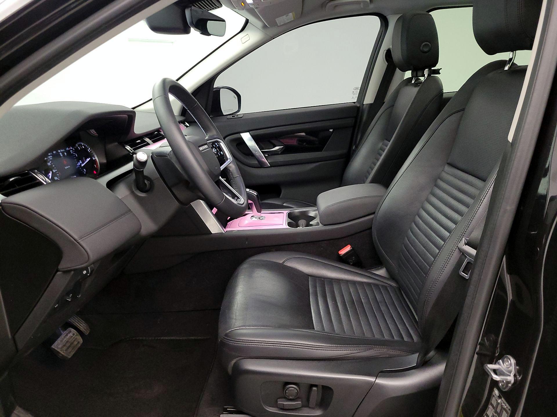 Thumbnail: 2023 Land Rover Discovery Sport - 11