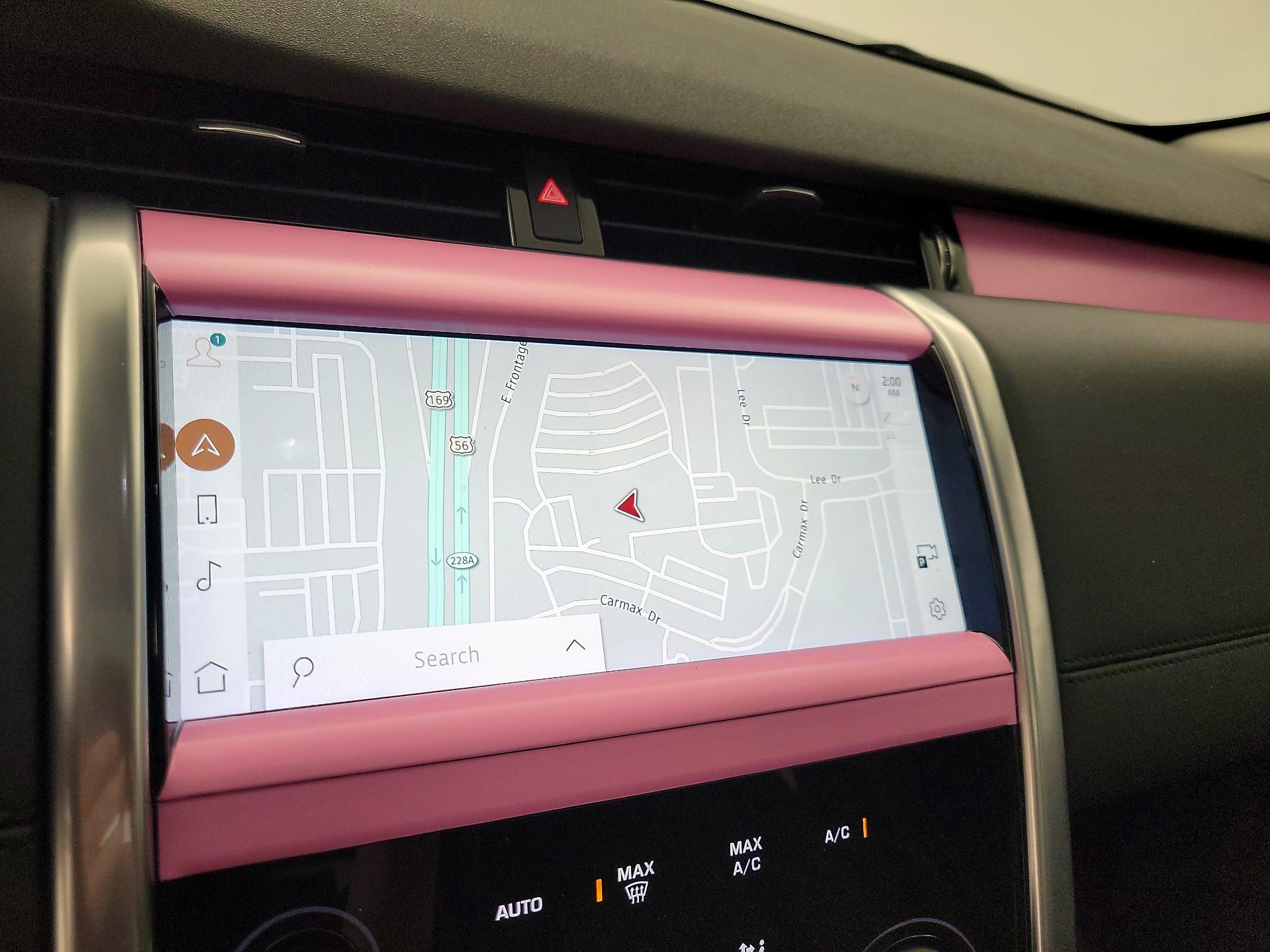 Thumbnail: 2023 Land Rover Discovery Sport - 14