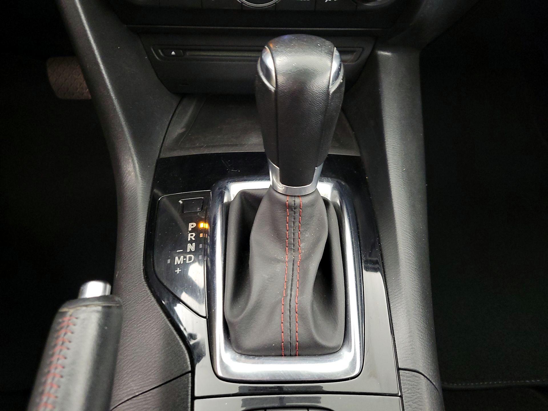 Thumbnail: 2014 Mazda Mazda3 - 17