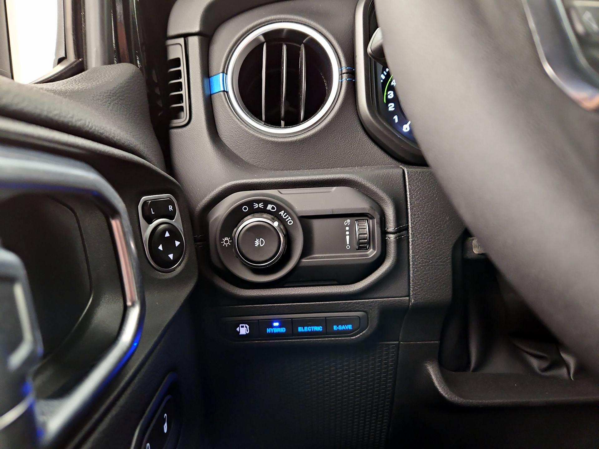 Thumbnail: 2024 Jeep Wrangler - 13