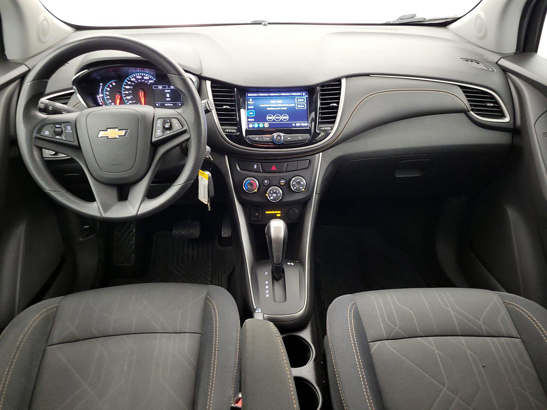 Thumbnail: 2018 Chevrolet Trax - 9