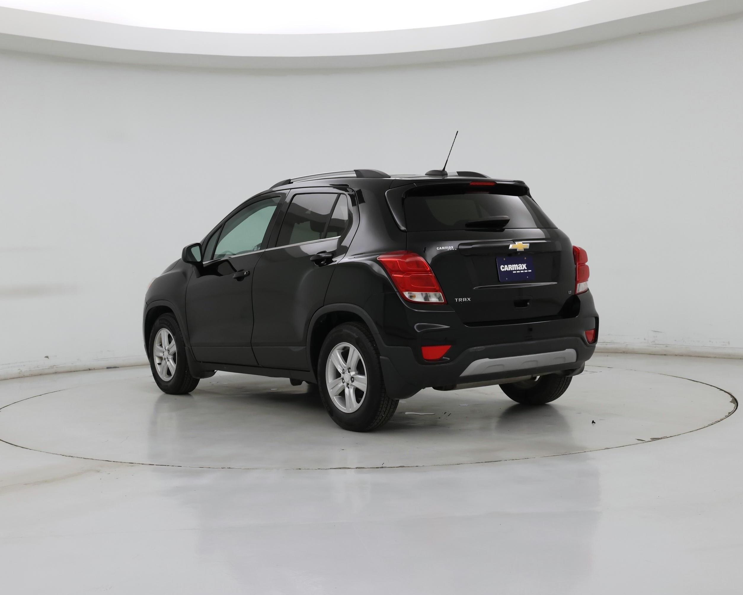 Thumbnail: 2018 Chevrolet Trax - 2
