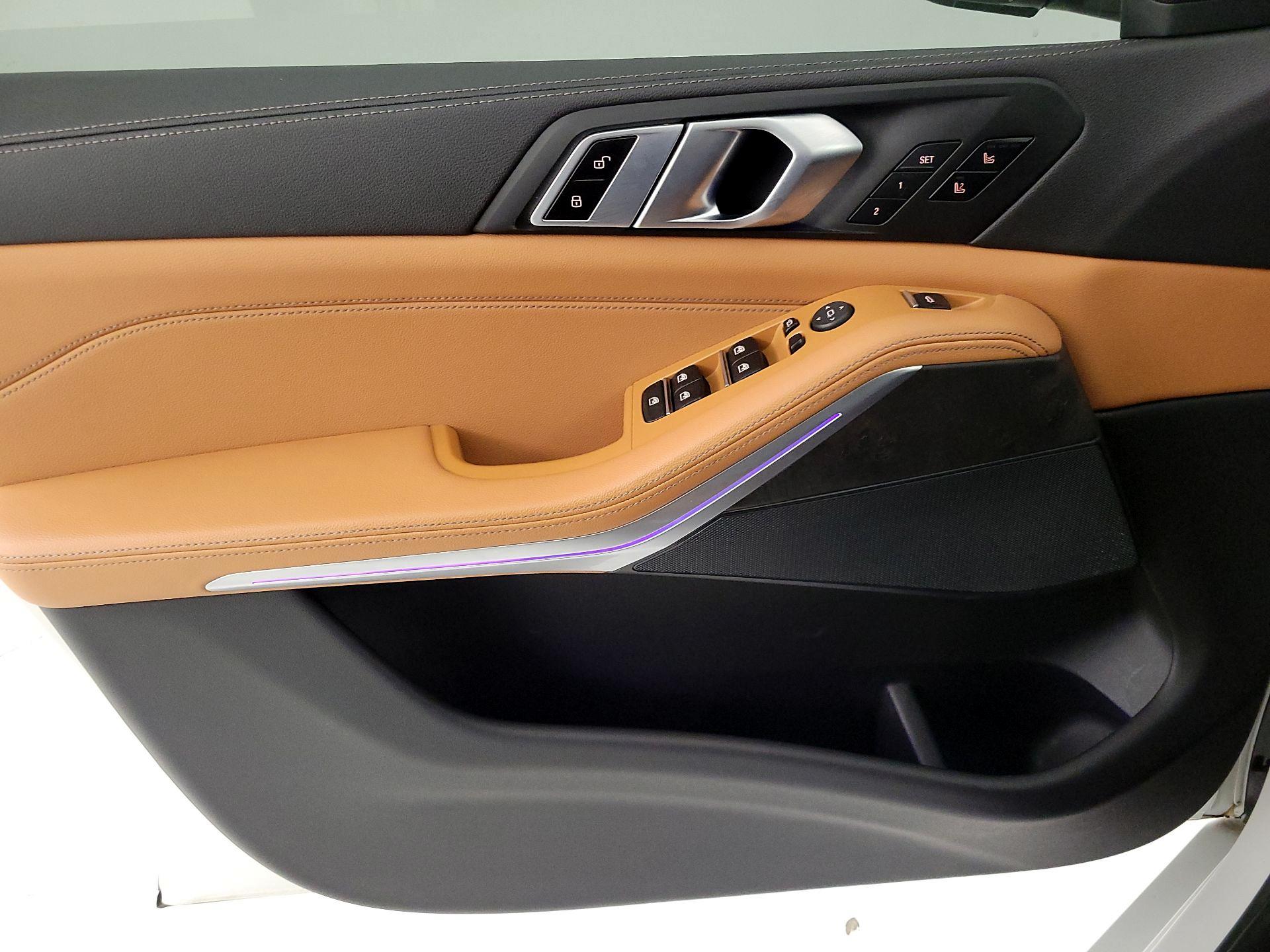 Thumbnail: 2022 BMW X5 - 12