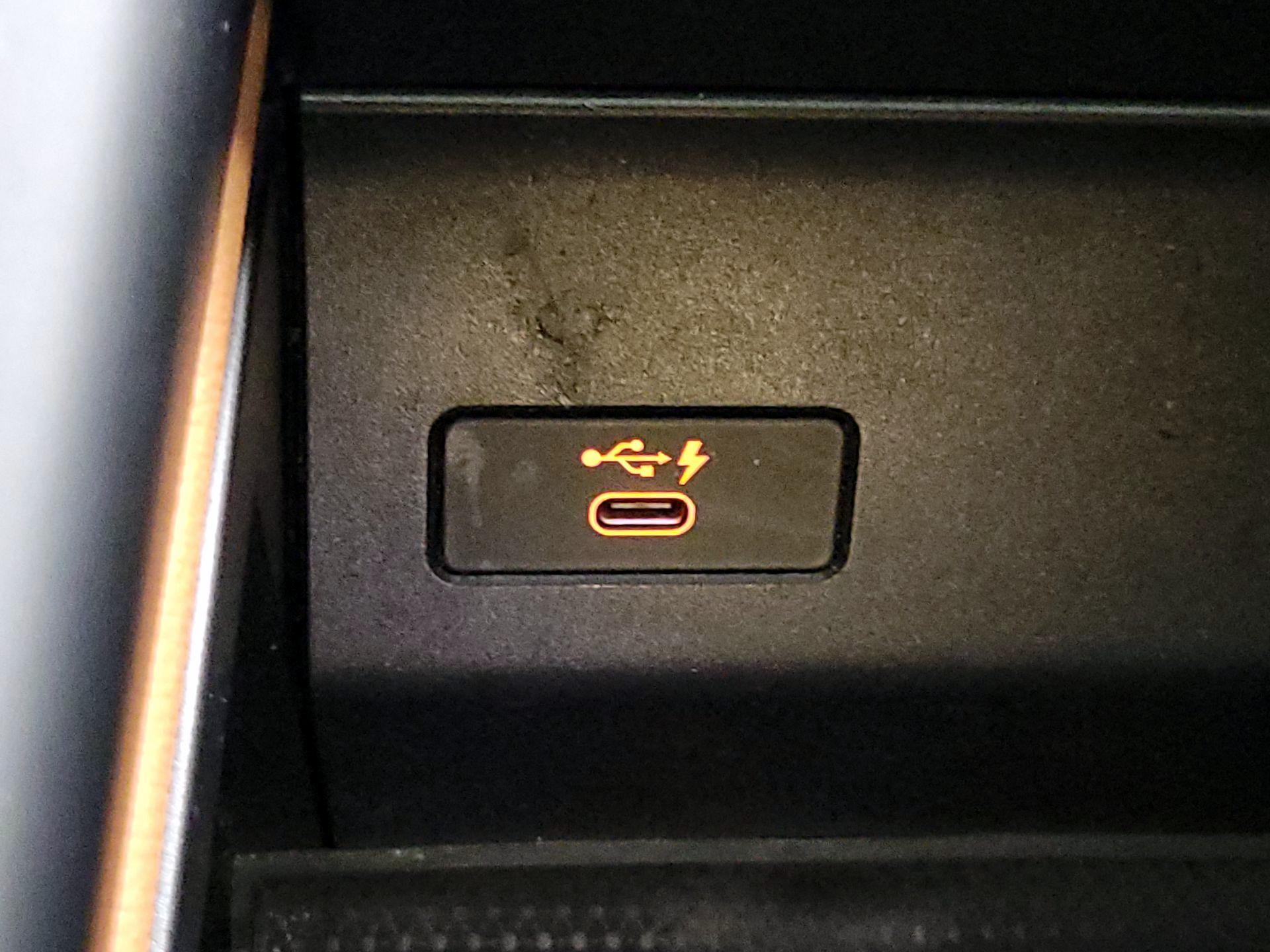 Thumbnail: 2022 BMW X5 - 19