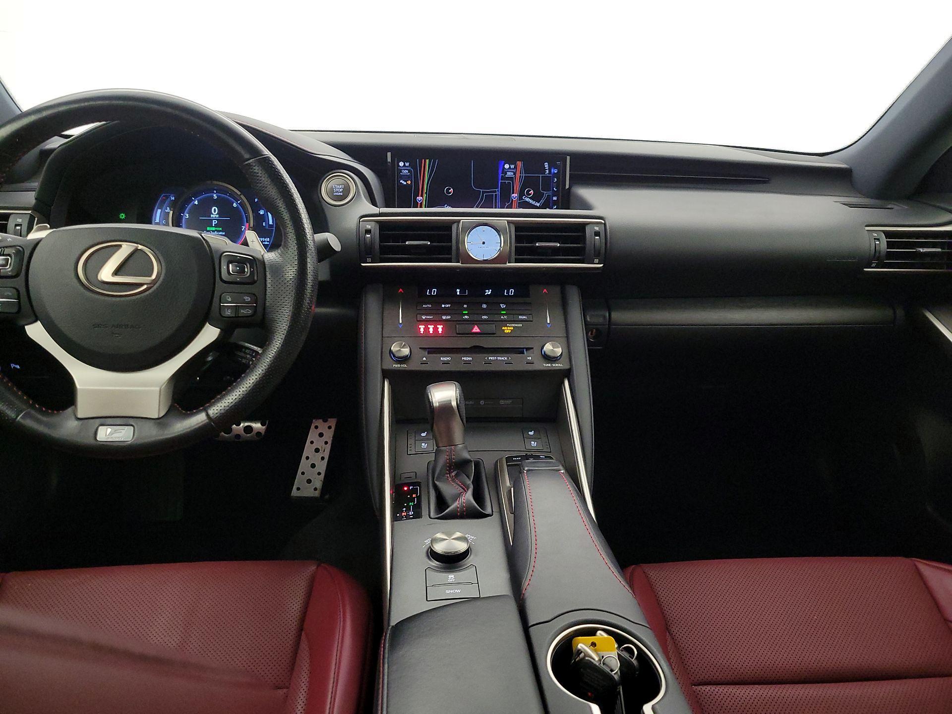 Thumbnail: 2020 Lexus IS - 9