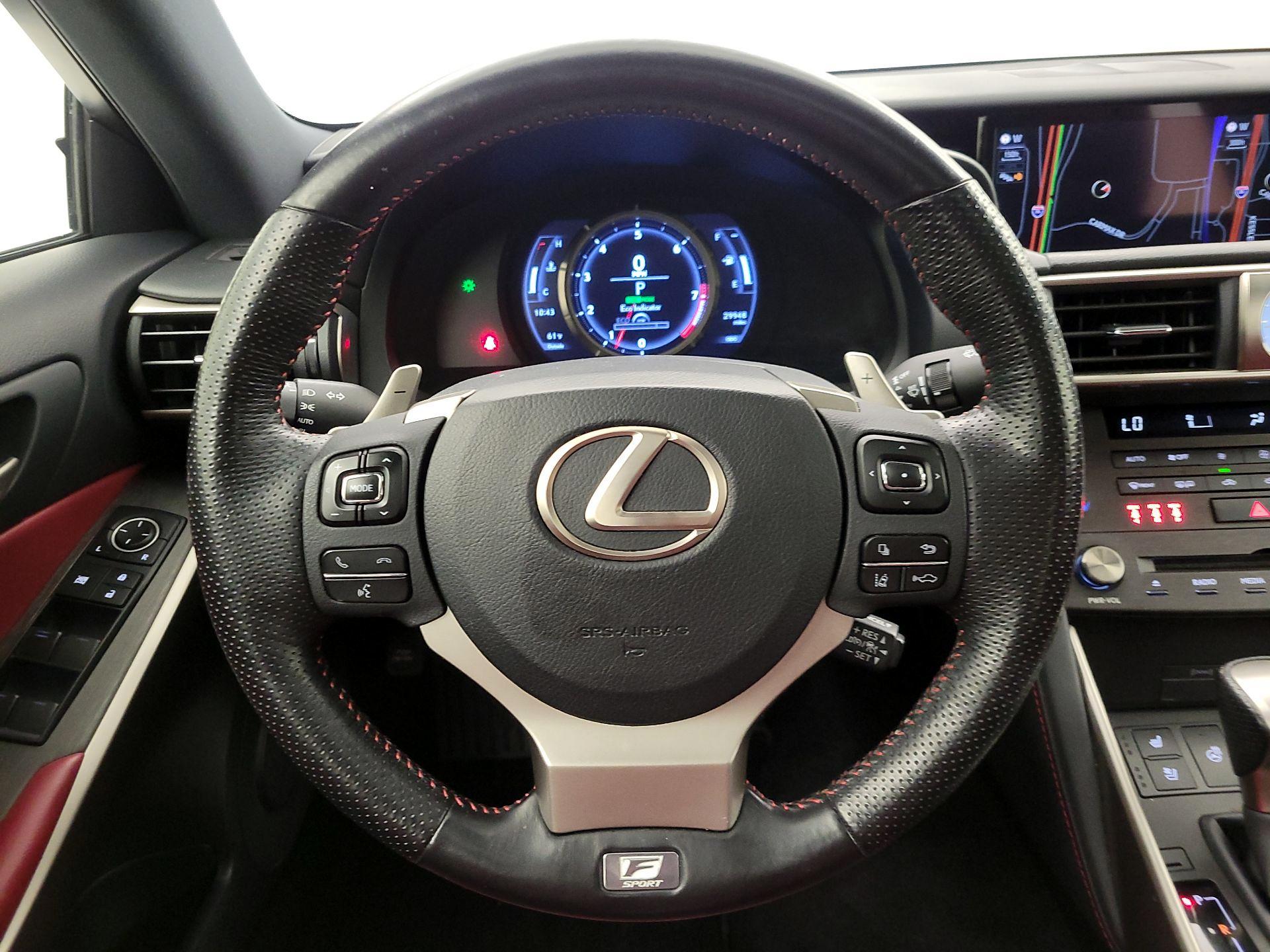 Thumbnail: 2020 Lexus IS - 10