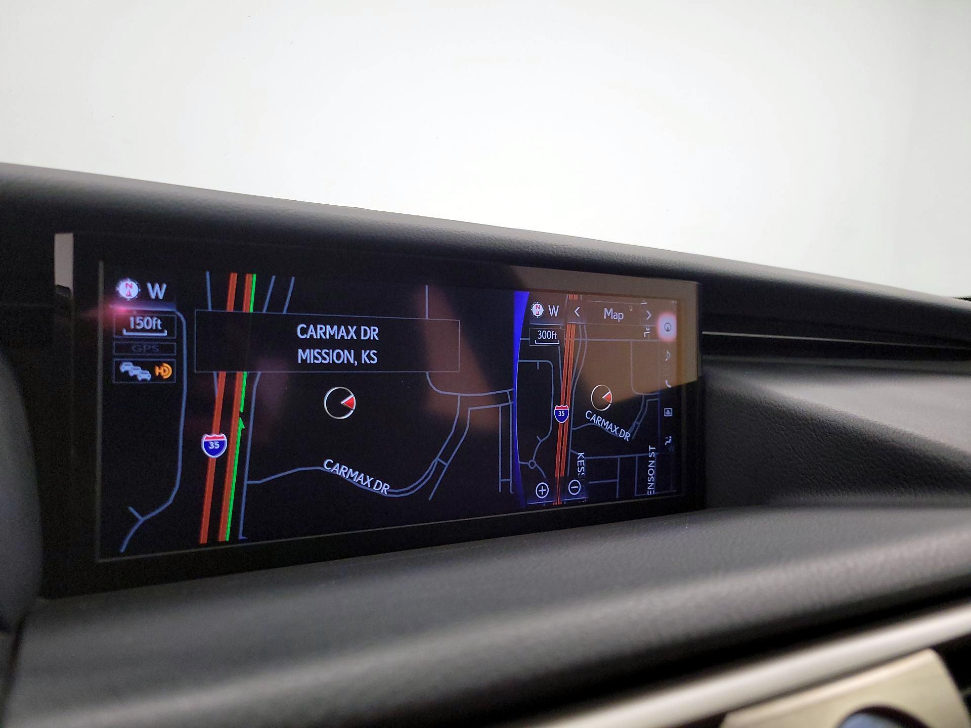 Thumbnail: 2020 Lexus IS - 14