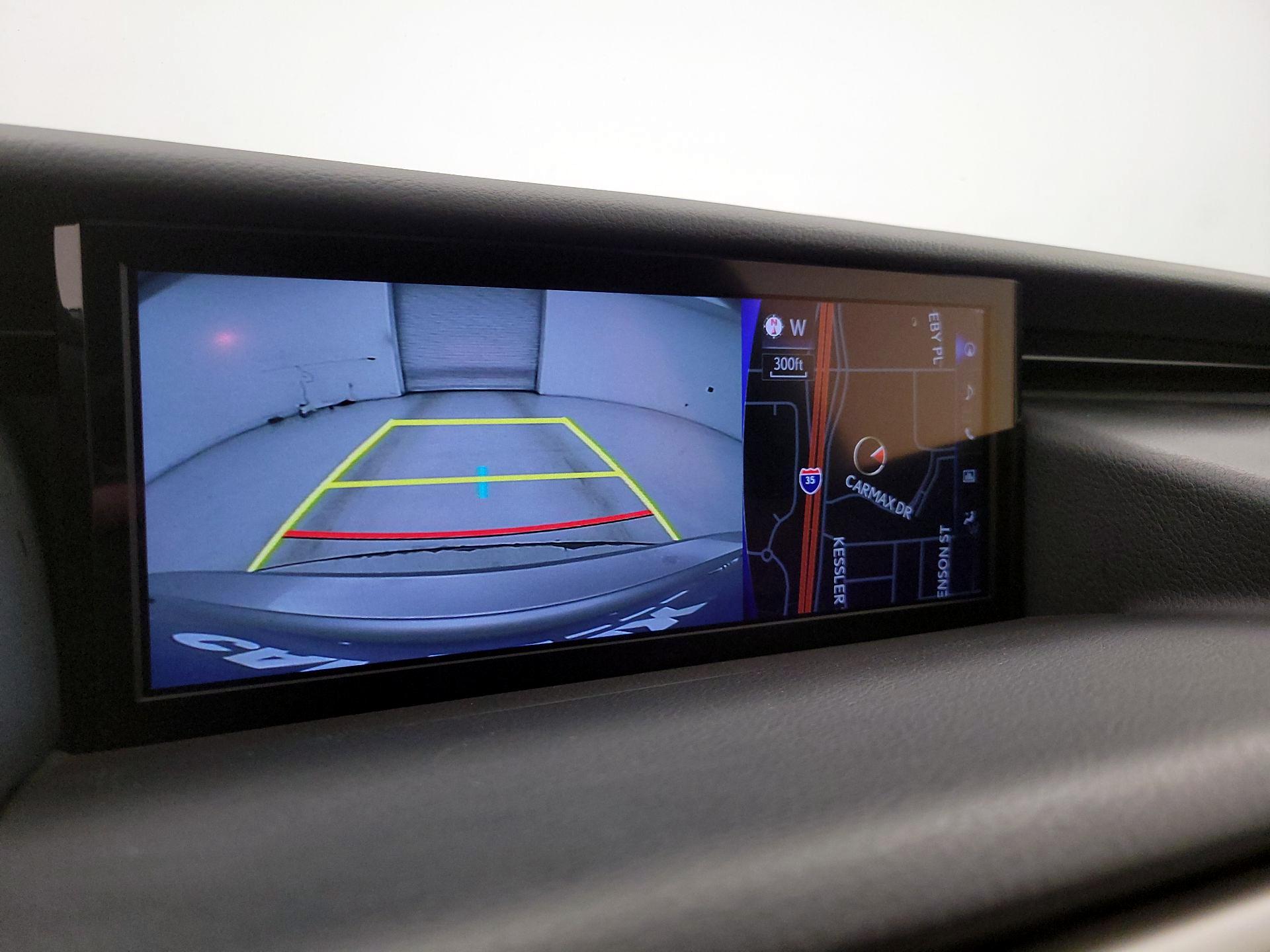 Thumbnail: 2020 Lexus IS - 15