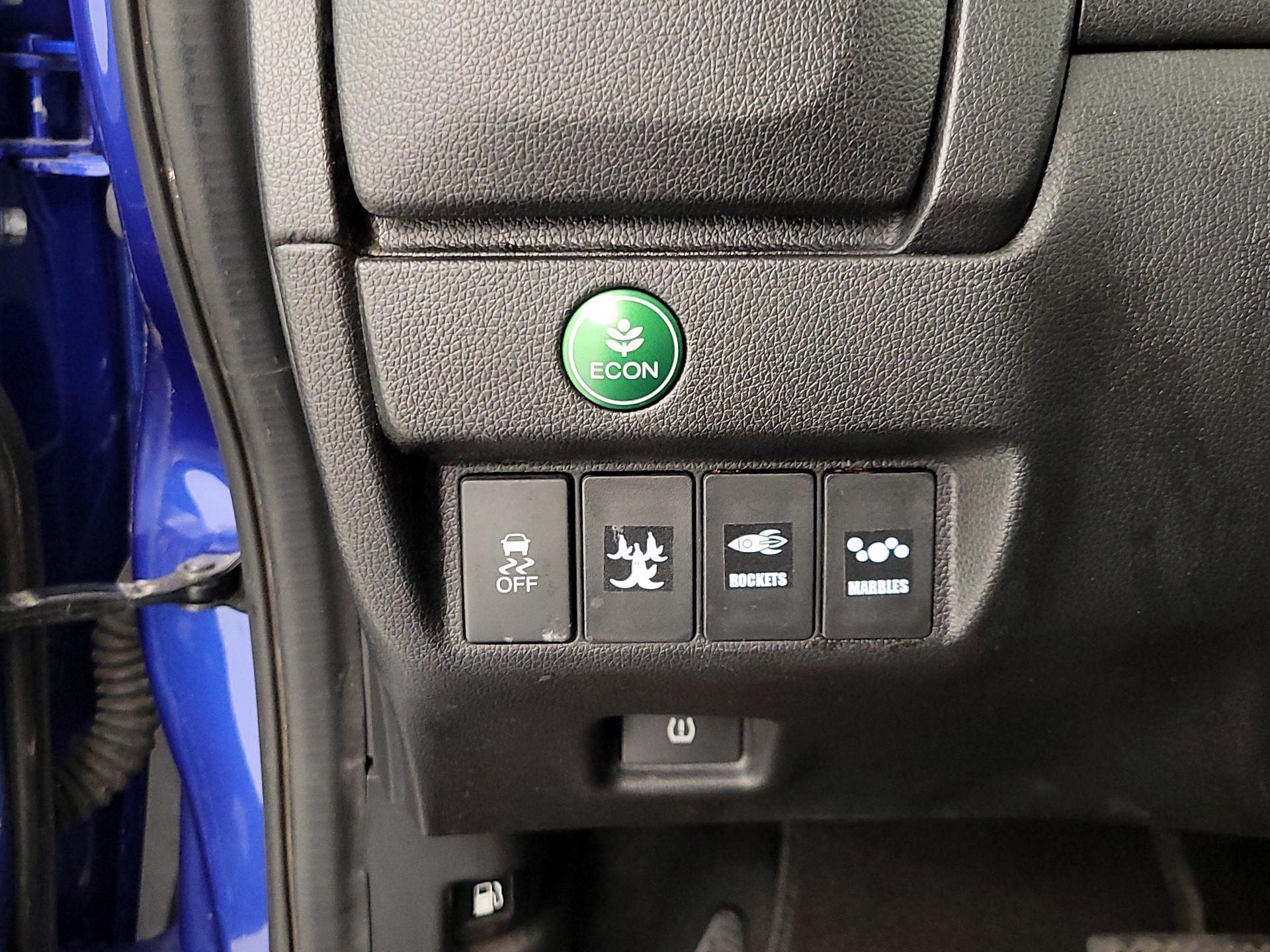 Thumbnail: 2016 Honda Fit - 13