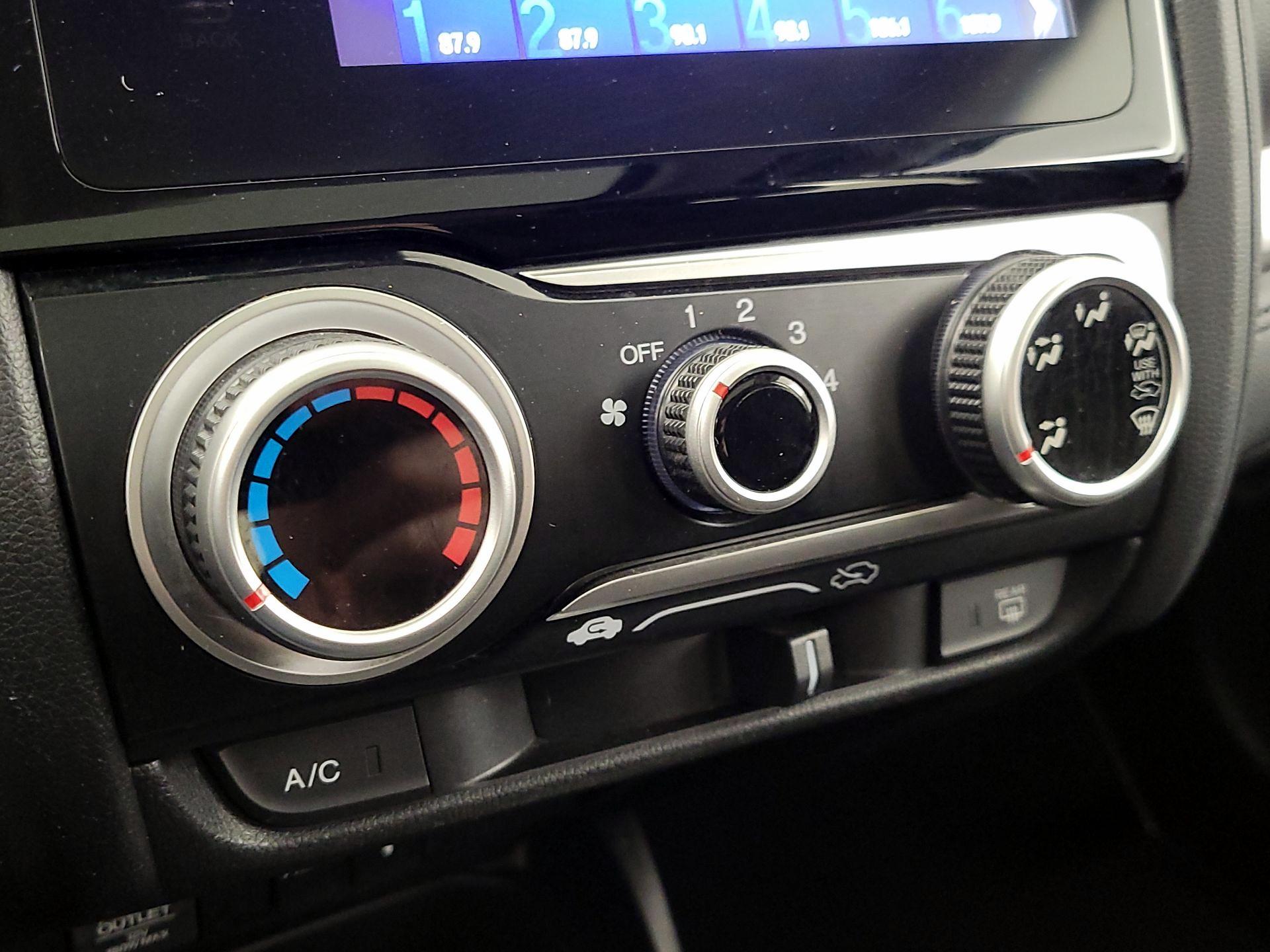 Thumbnail: 2016 Honda Fit - 16