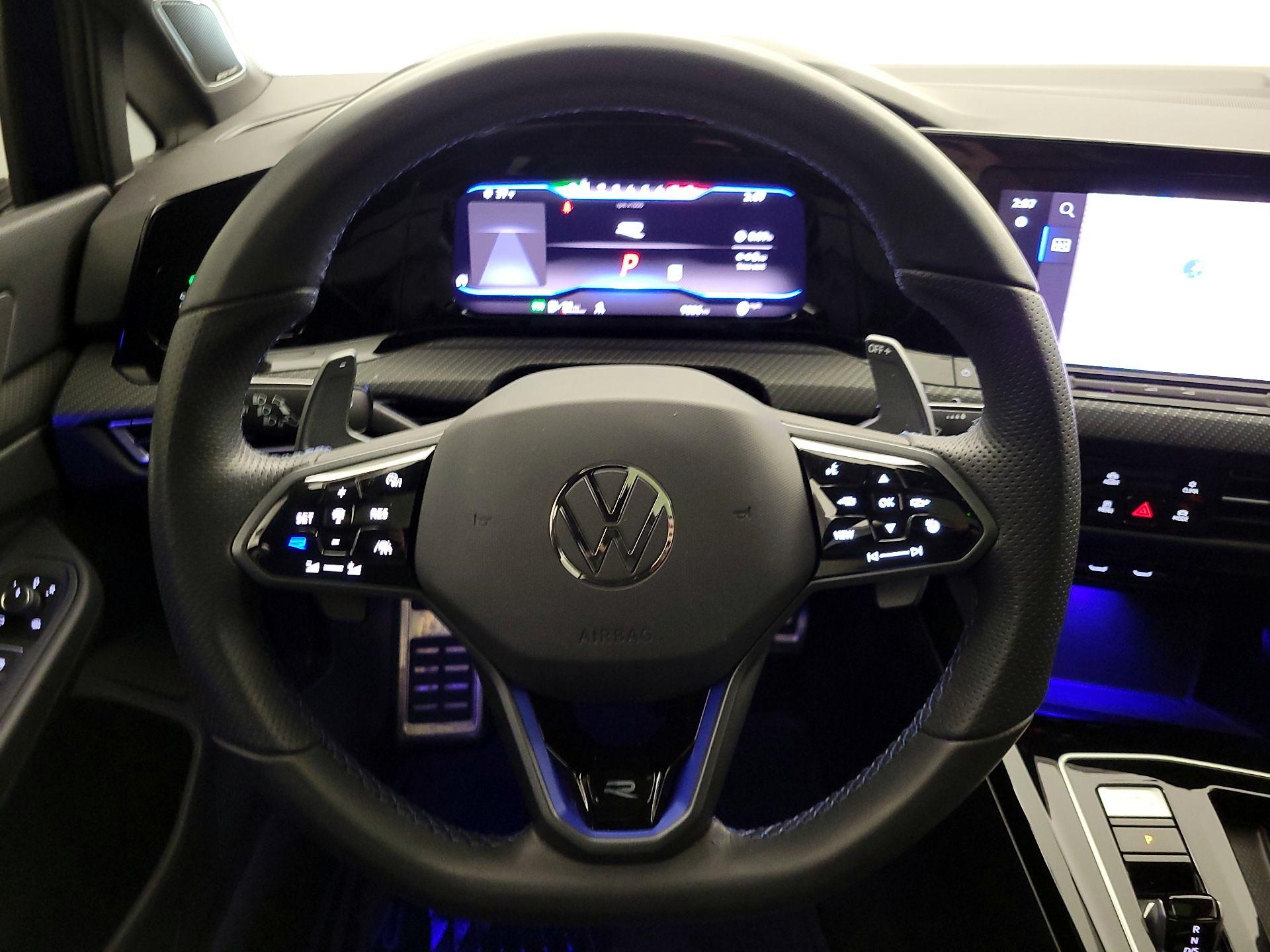 Thumbnail: 2024 Volkswagen Golf - 10