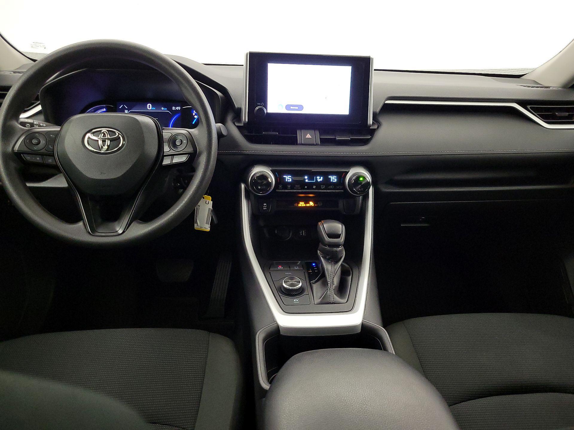 Thumbnail: 2024 Toyota RAV4 - 9