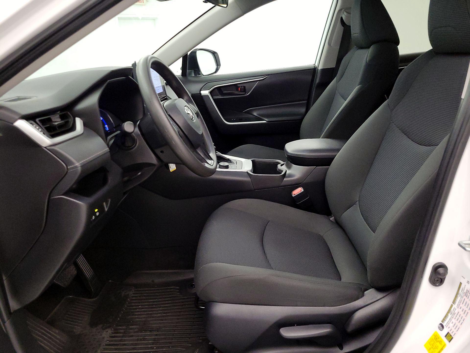 Thumbnail: 2024 Toyota RAV4 - 11