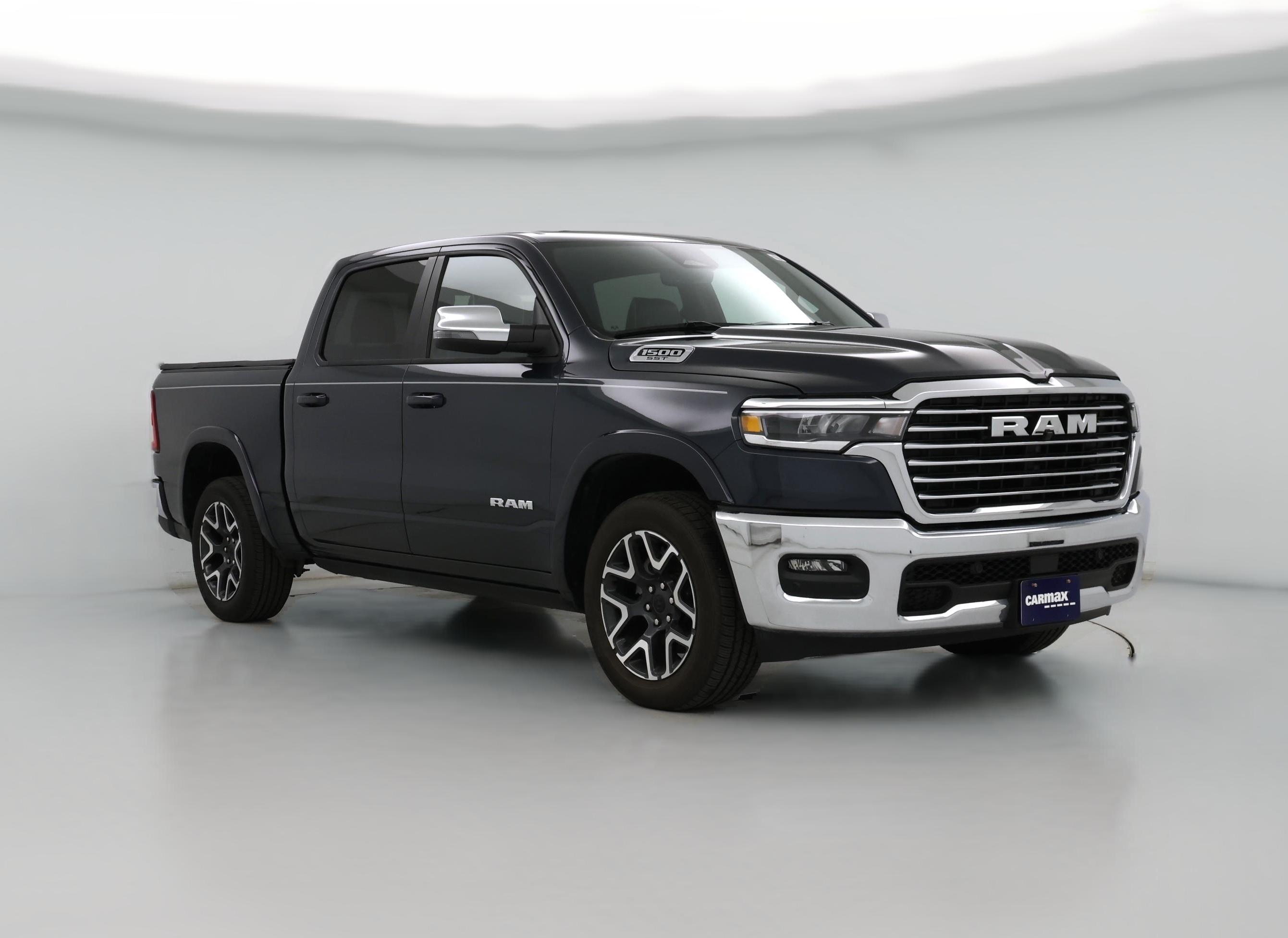 Thumbnail: 2025 RAM 1500 - 1