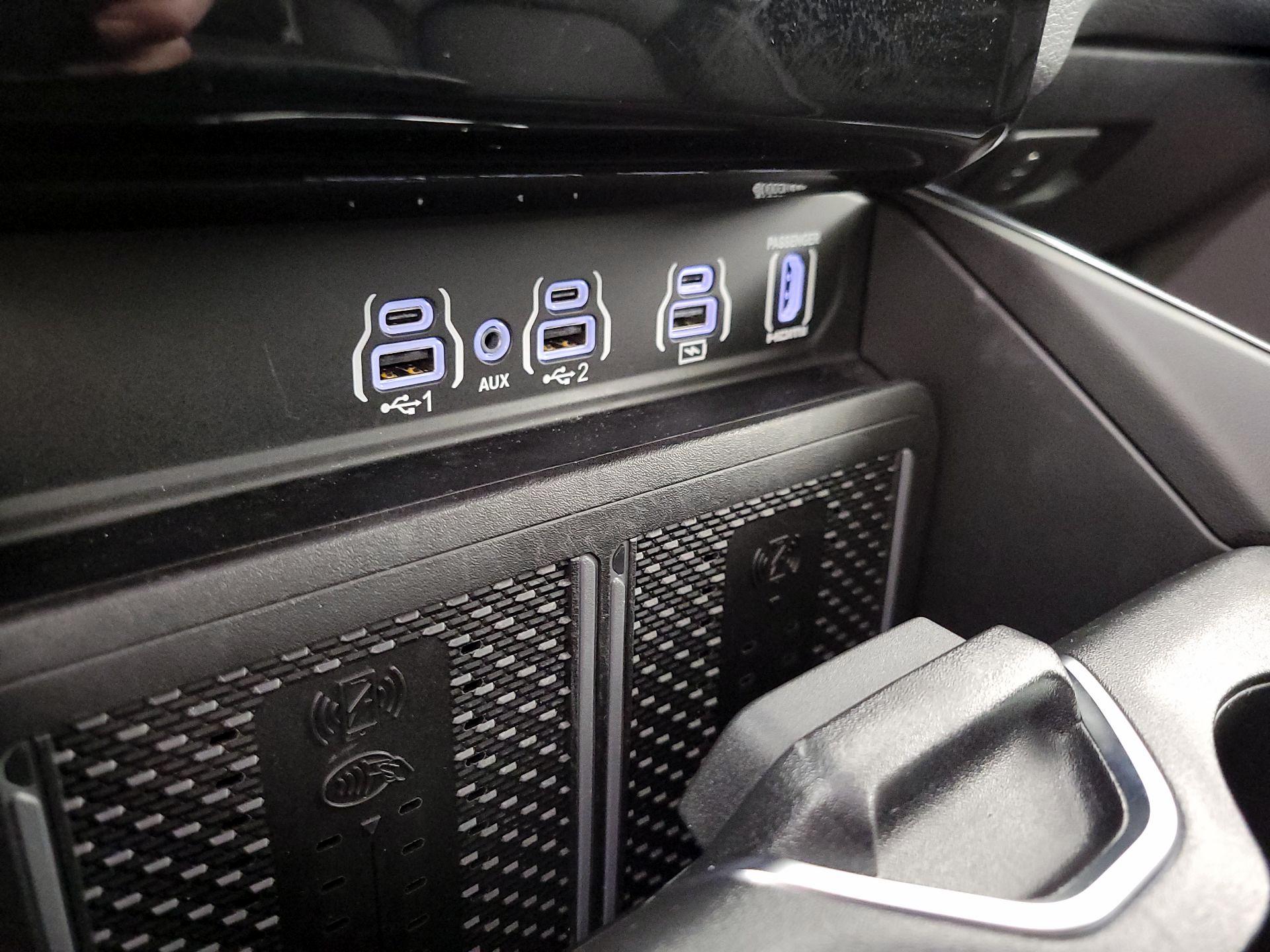 Thumbnail: 2025 RAM 1500 - 19