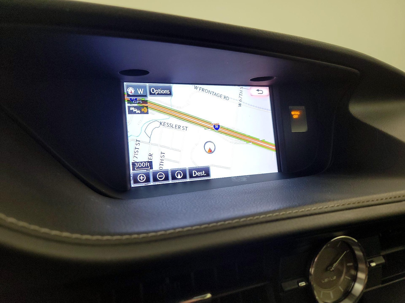 2015 Lexus ES 300h - Photo 15
