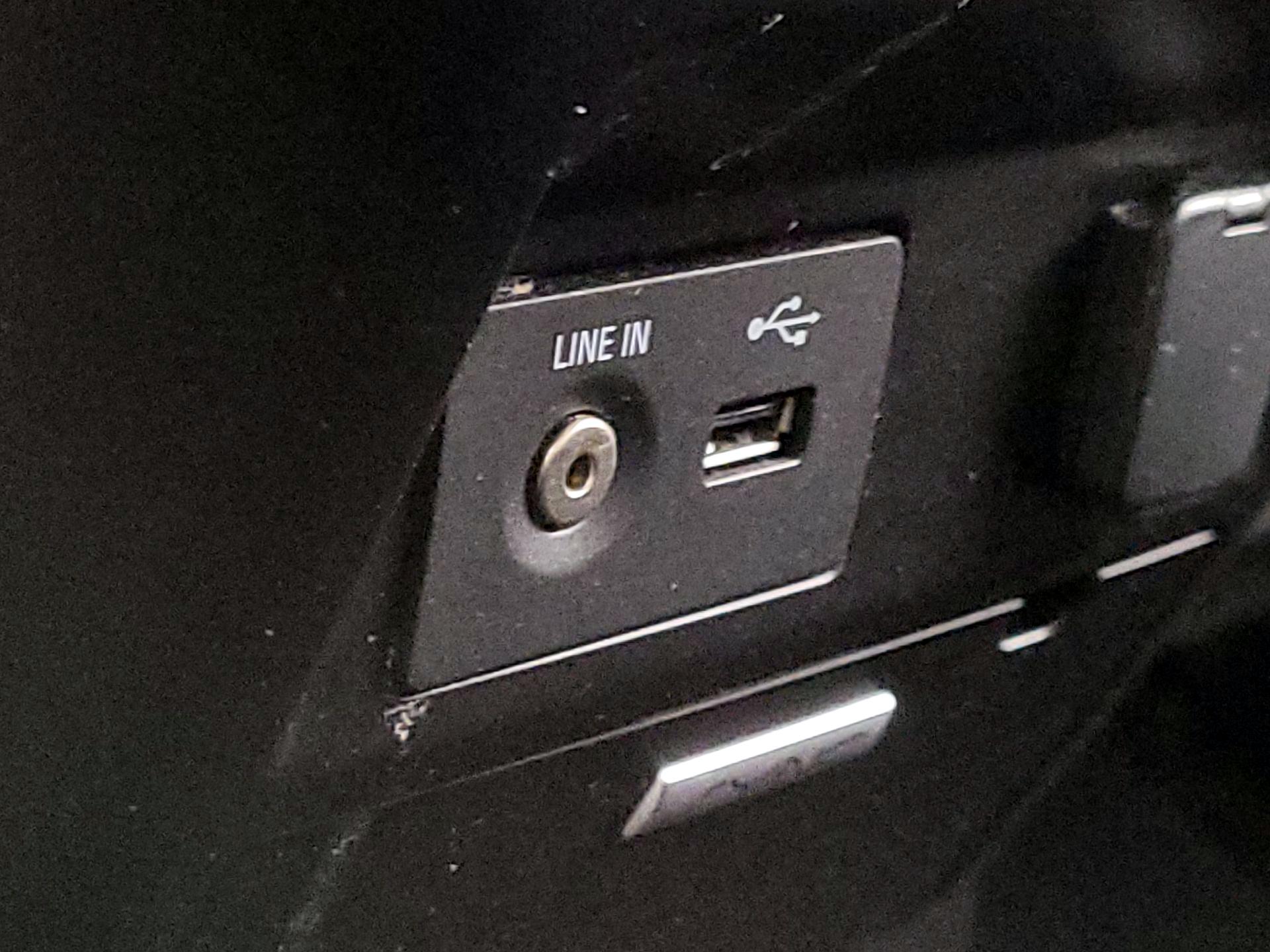 Thumbnail: 2015 Ford F-150 - 18