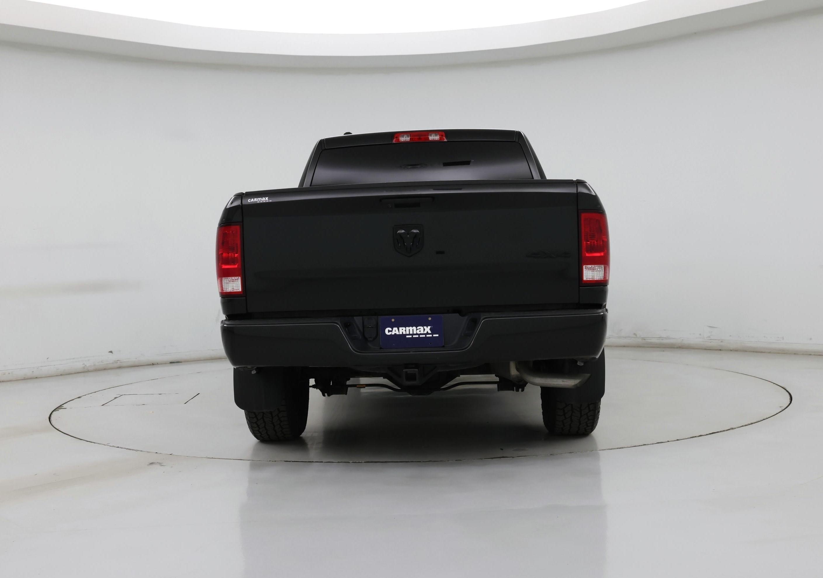 Thumbnail: 2019 RAM 1500 Classic - 6