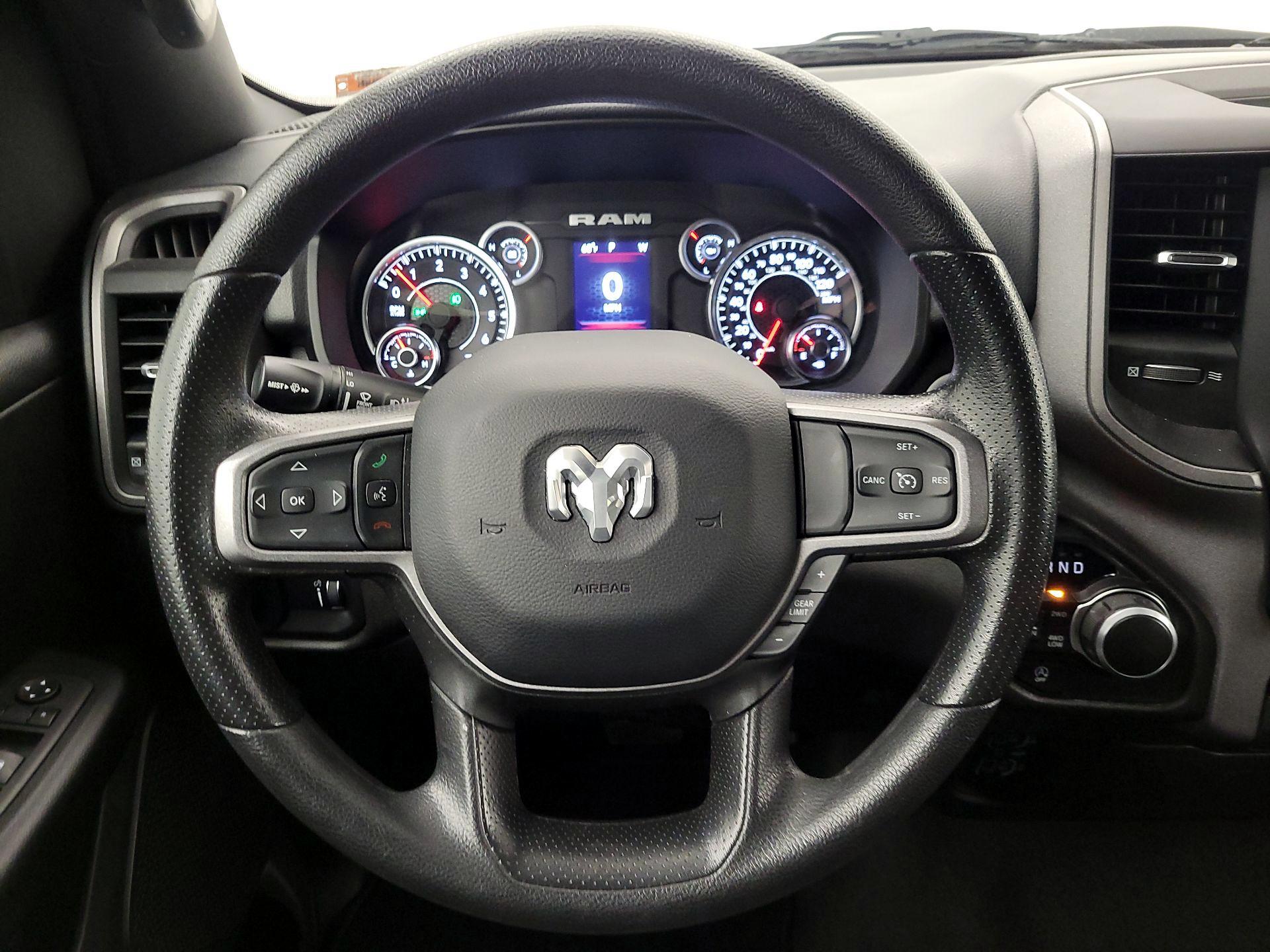 Thumbnail: 2024 RAM 1500 - 10