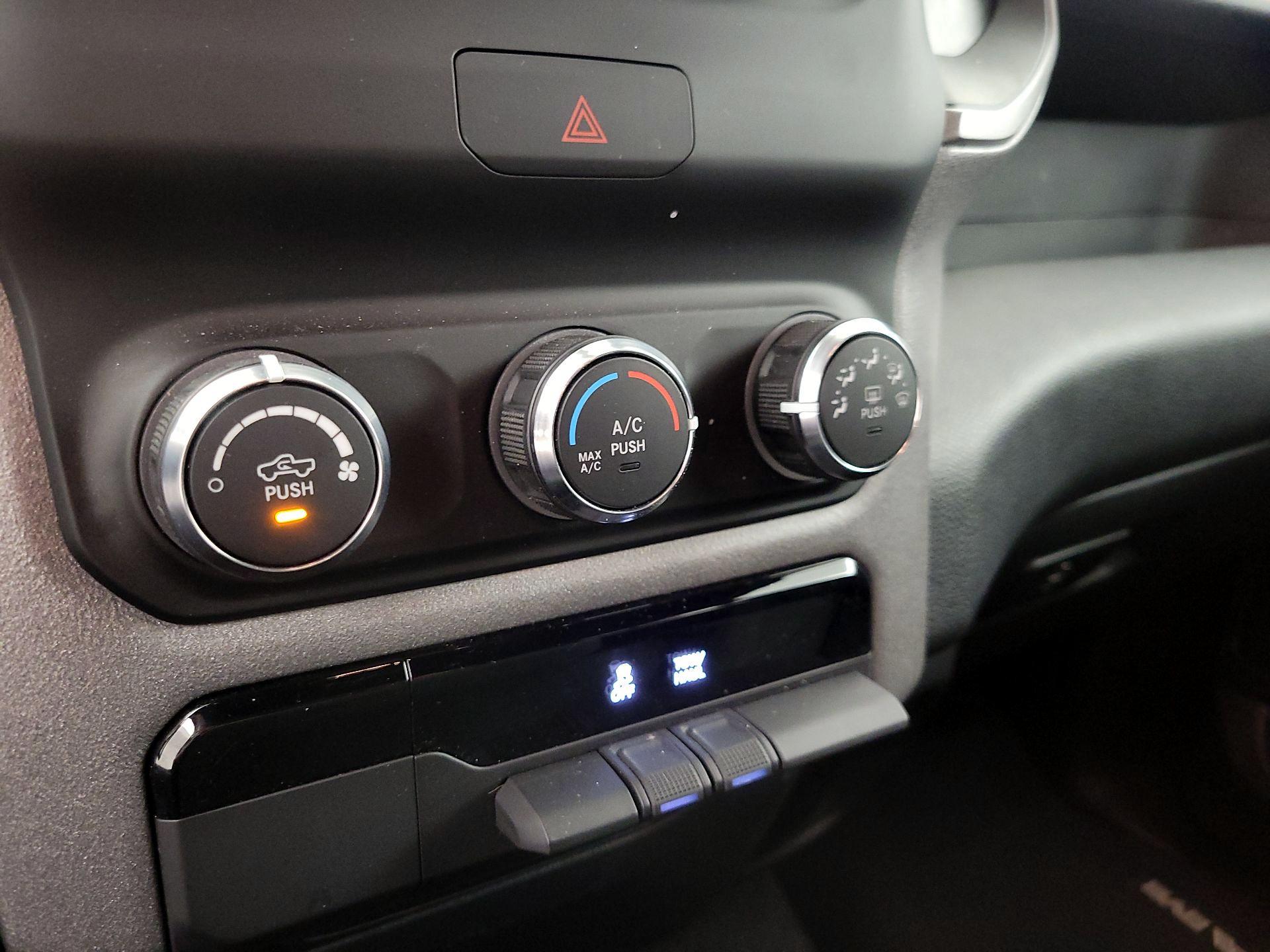 Thumbnail: 2024 RAM 1500 - 16