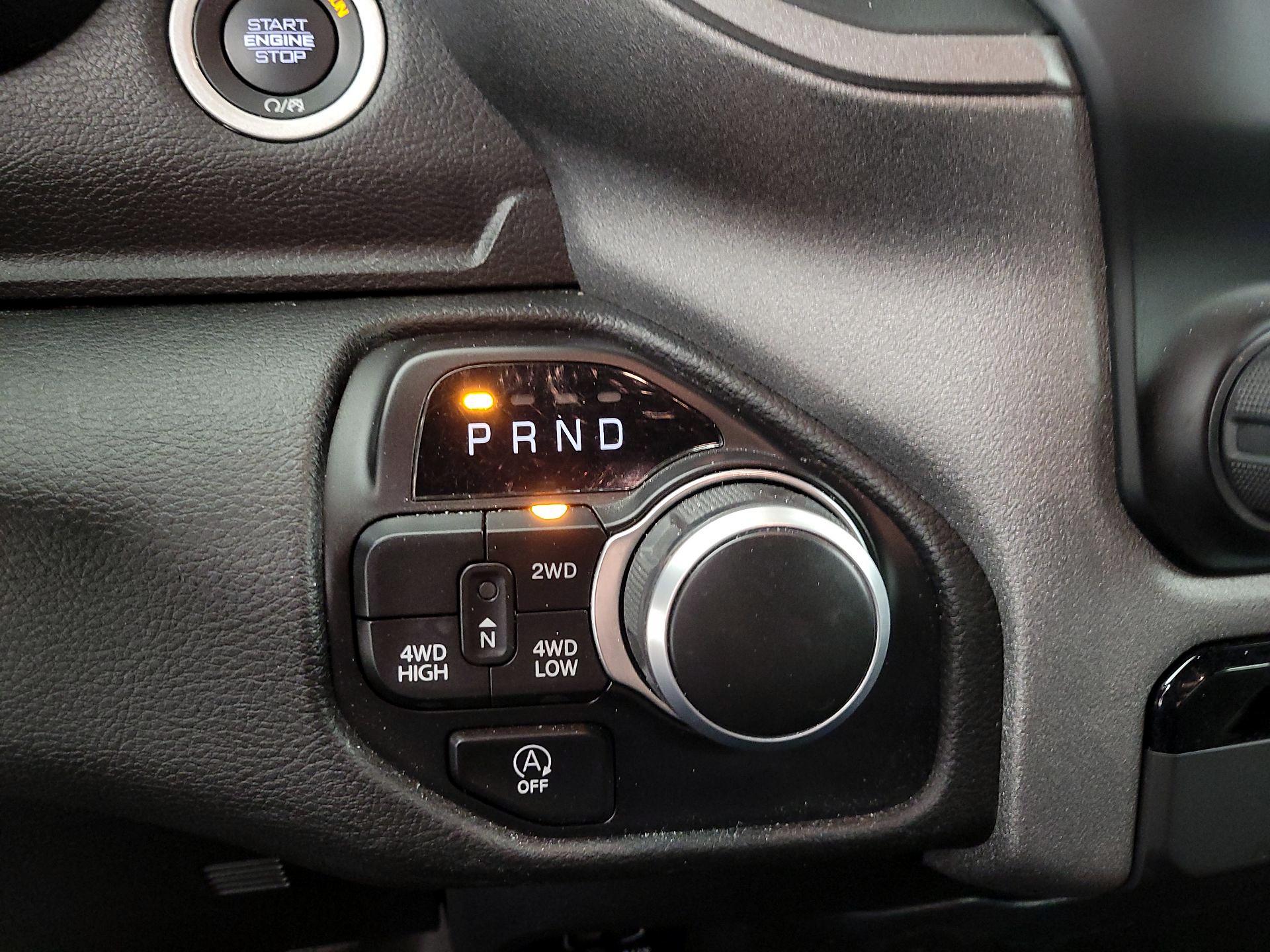 Thumbnail: 2024 RAM 1500 - 17