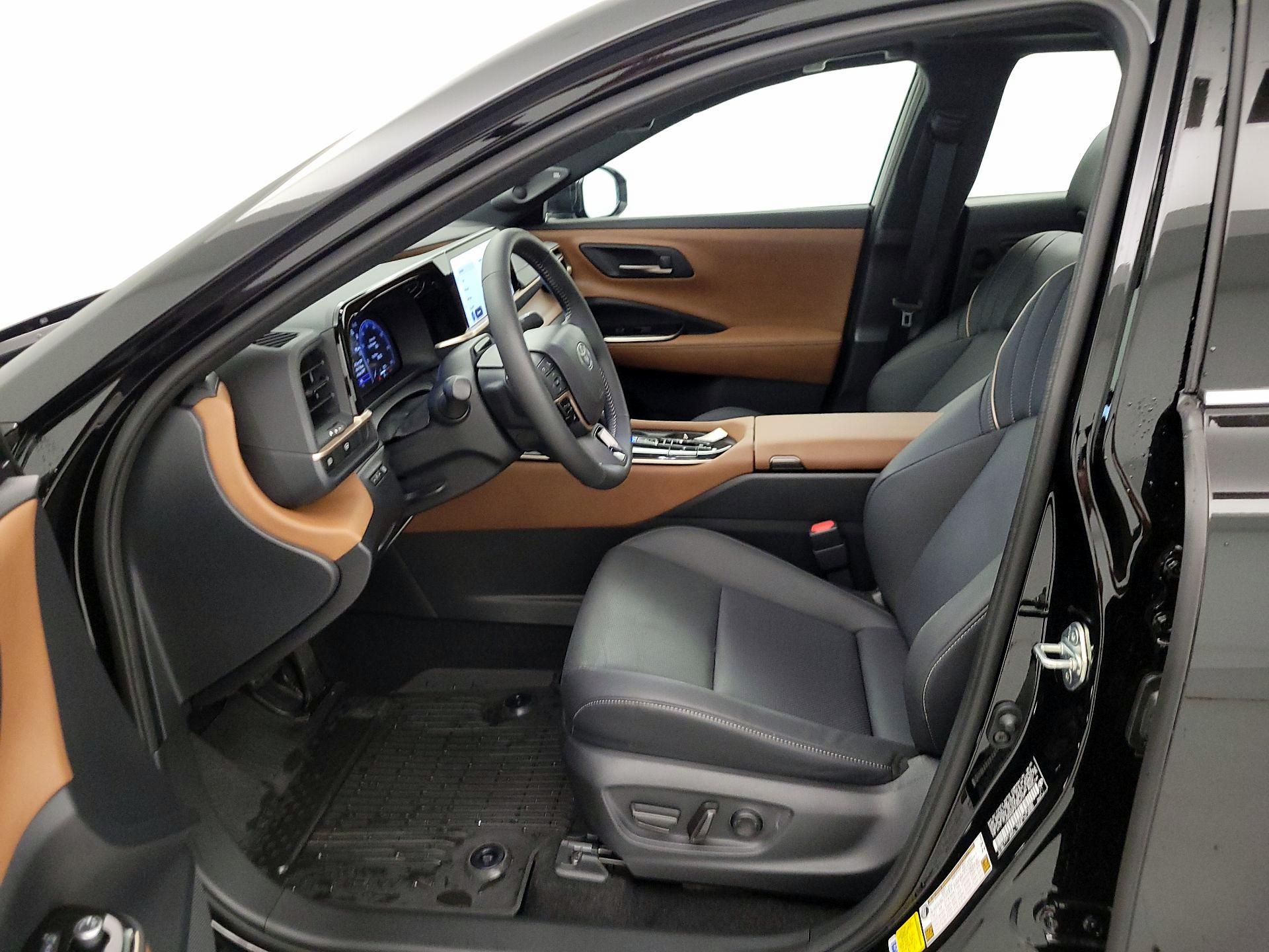 Thumbnail: 2026 Toyota Crown - 11