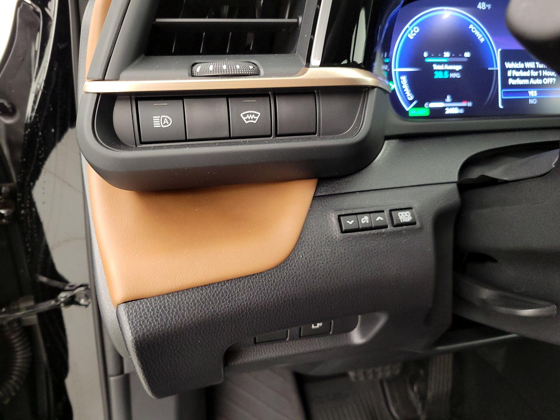 Thumbnail: 2026 Toyota Crown - 13