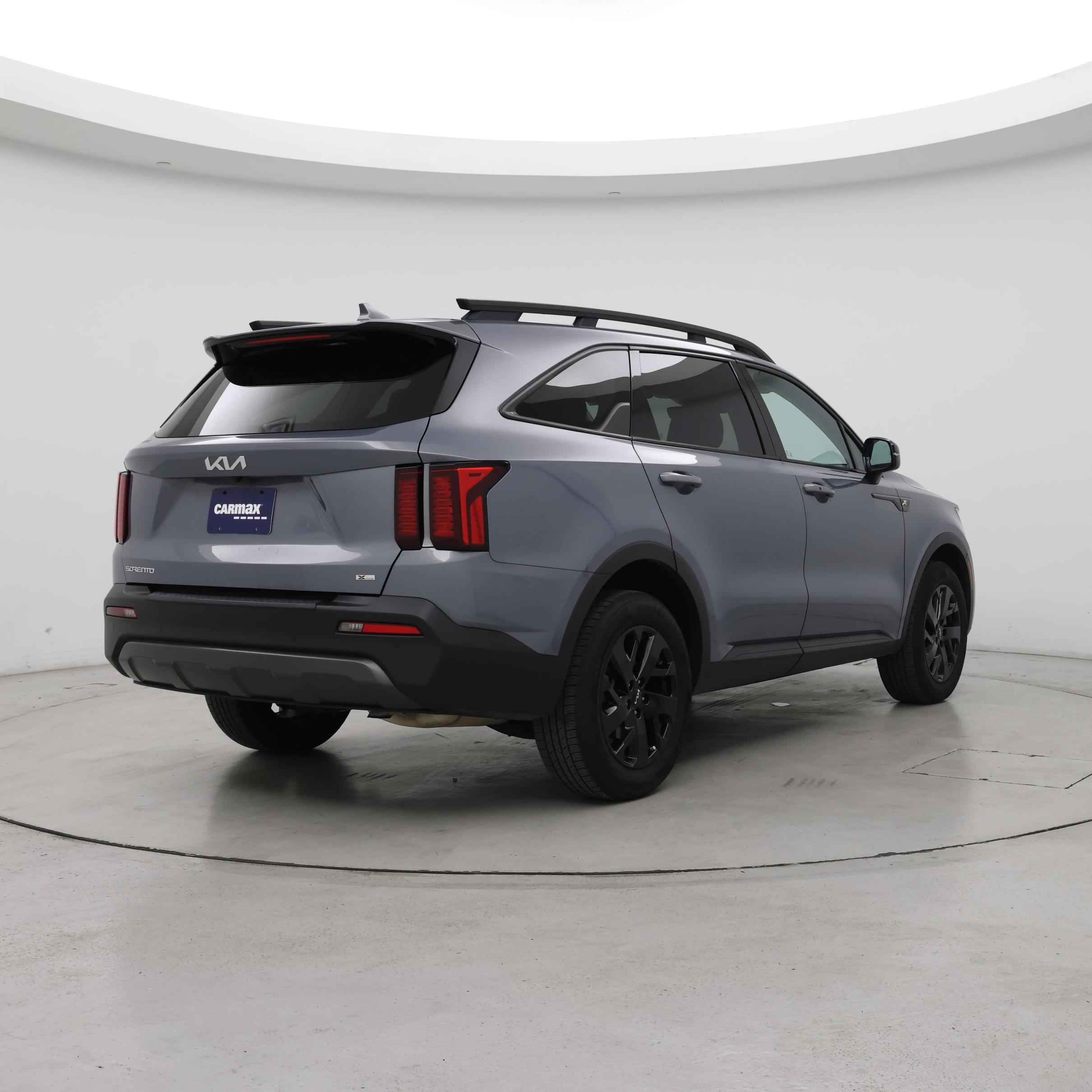 Thumbnail: 2023 Kia Sorento - 8