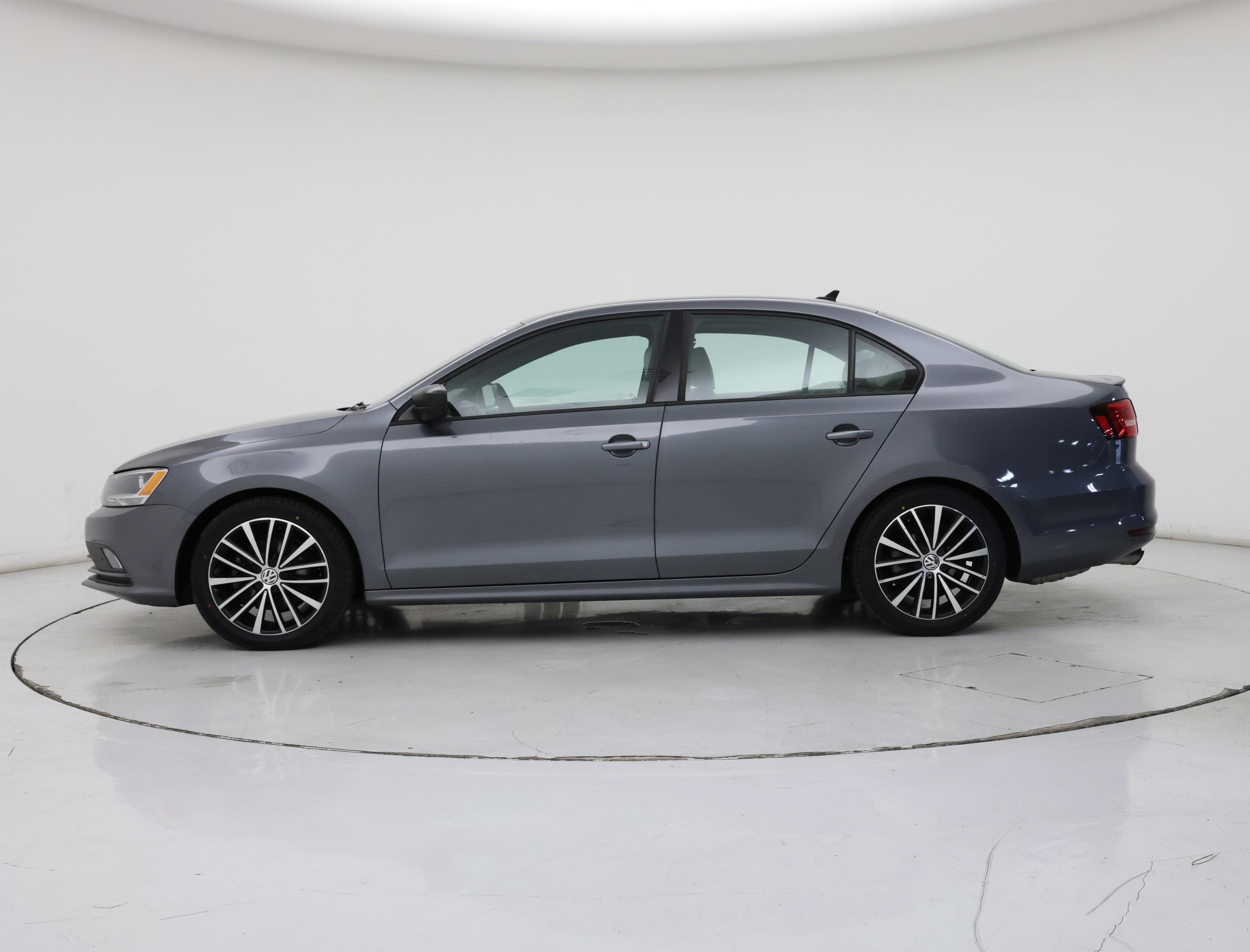 Thumbnail: 2015 Volkswagen Jetta - 3