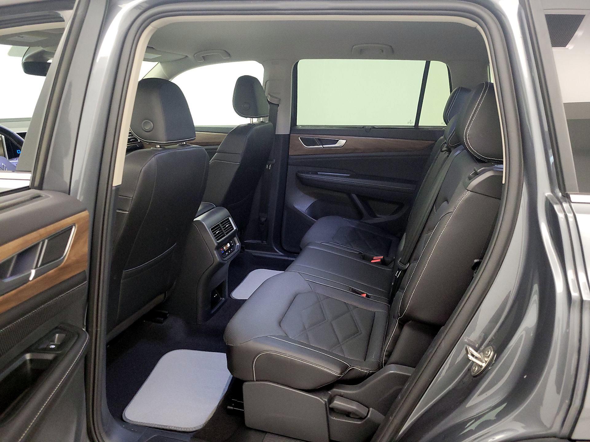 Thumbnail: 2025 Volkswagen Atlas - 19