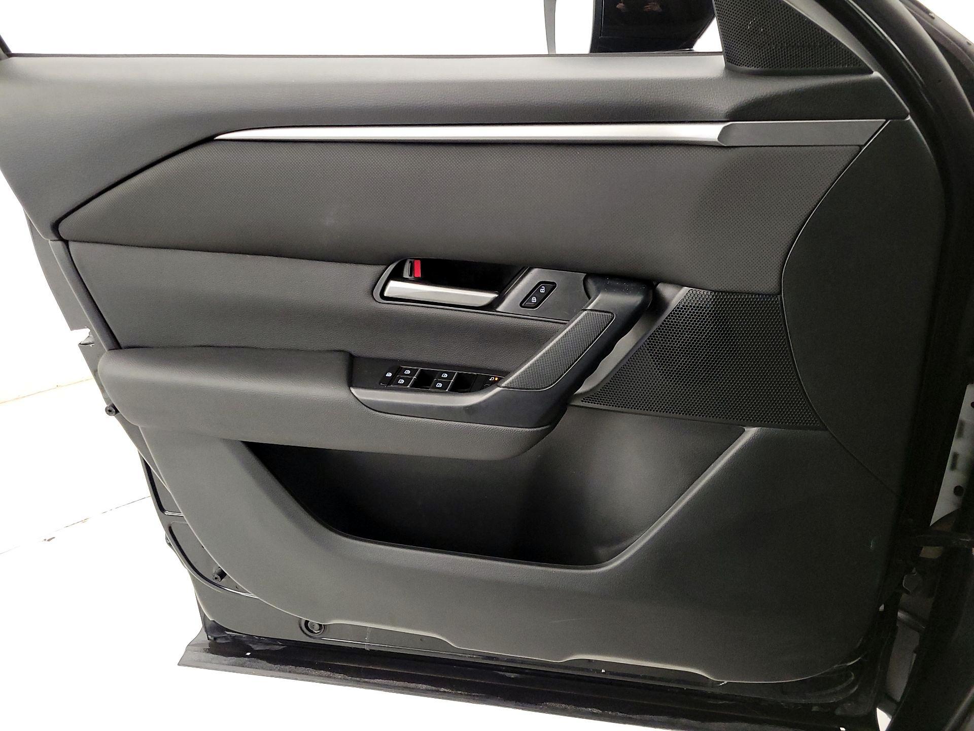 Thumbnail: 2025 Mazda CX-50 - 12