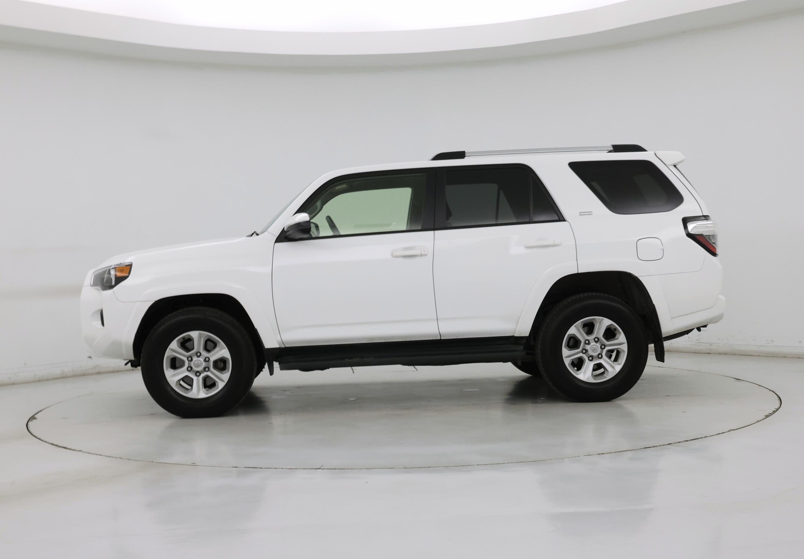 Thumbnail: 2024 Toyota 4Runner - 3