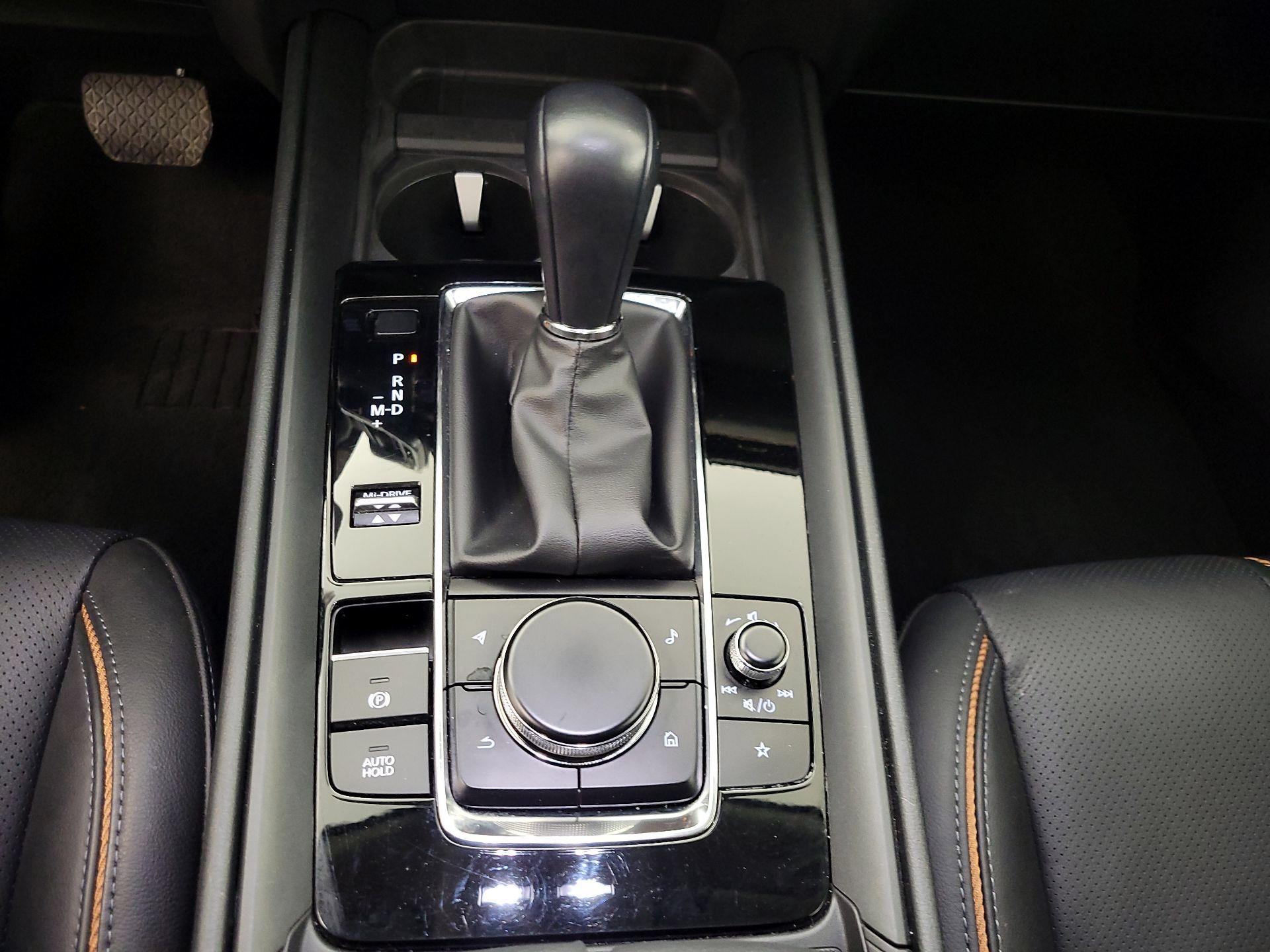 Thumbnail: 2025 Mazda CX-50 - 17