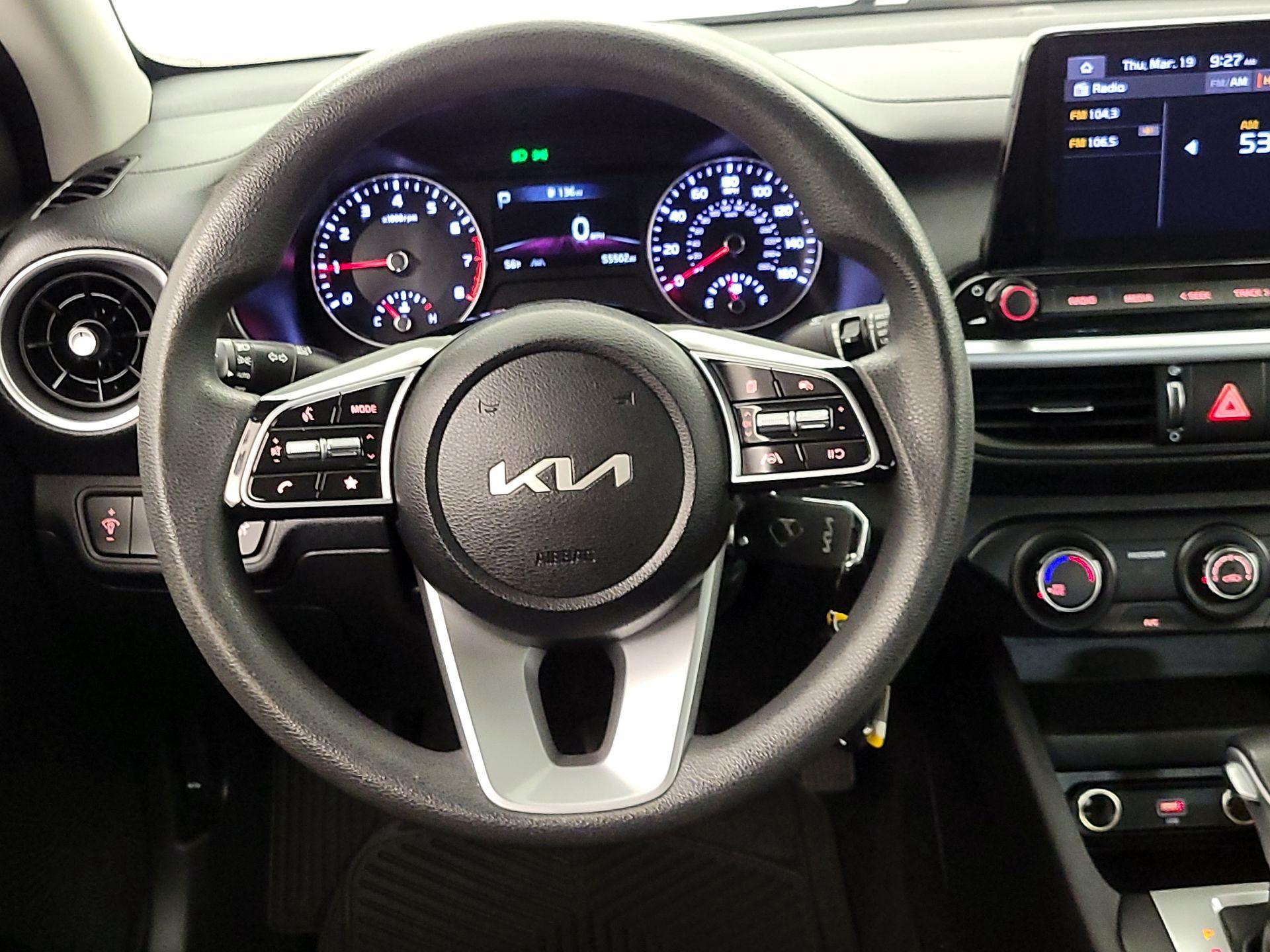 Thumbnail: 2023 Kia Forte - 10