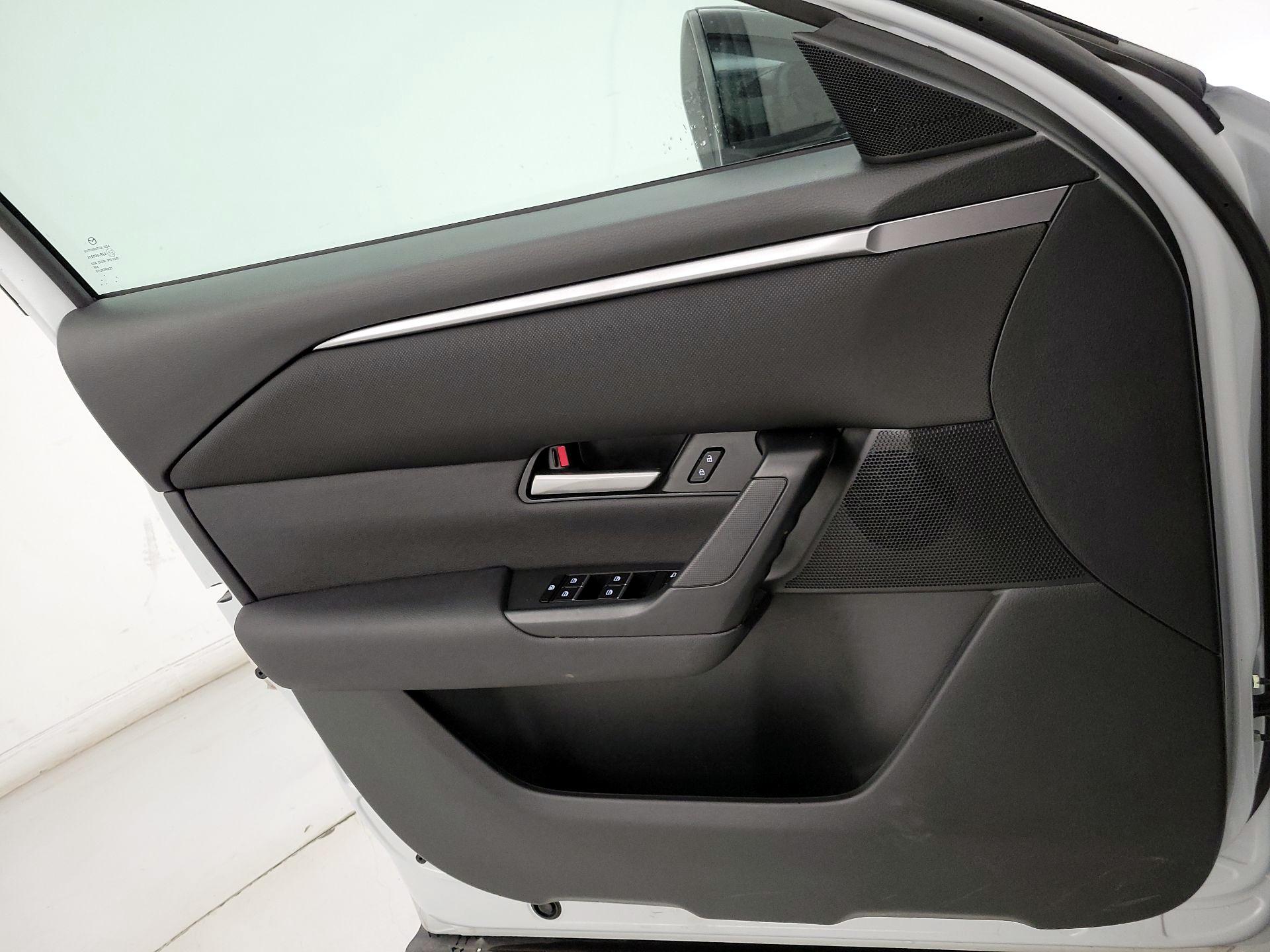 Thumbnail: 2025 Mazda CX-50 - 12