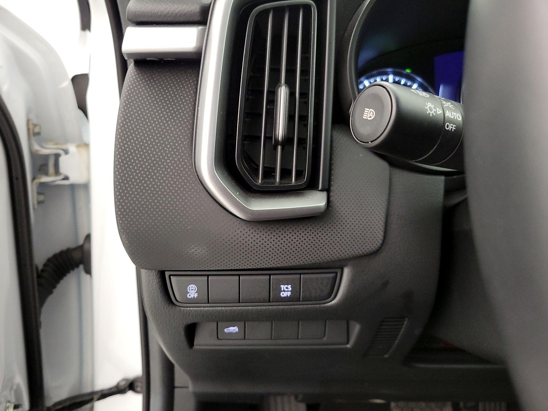 Thumbnail: 2025 Mazda CX-50 - 13