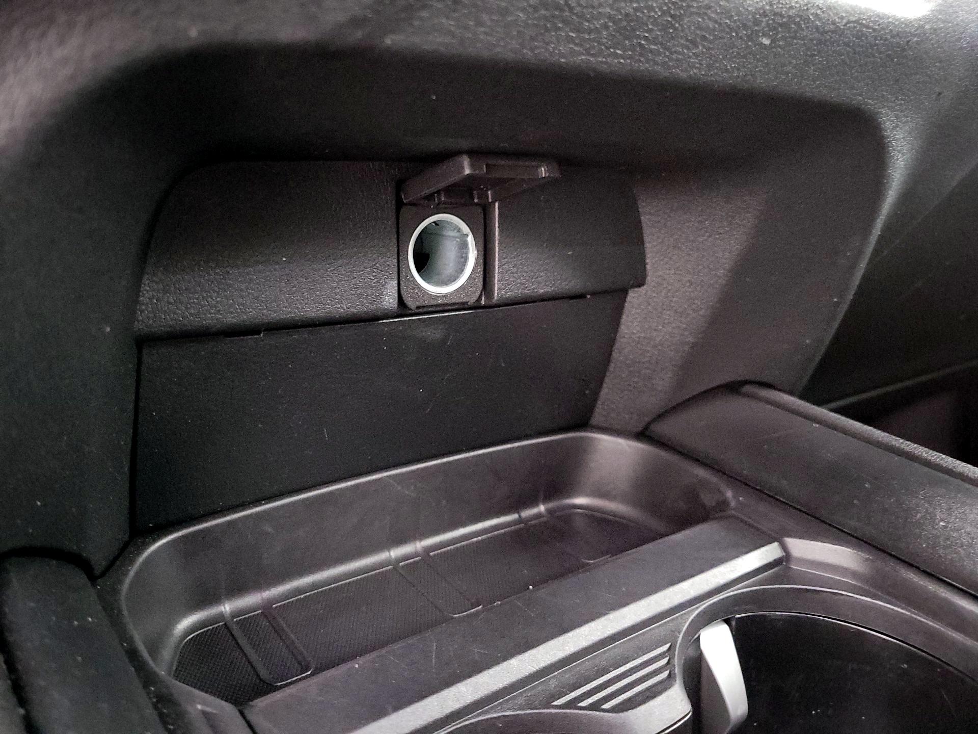 Thumbnail: 2025 Mazda CX-50 - 18