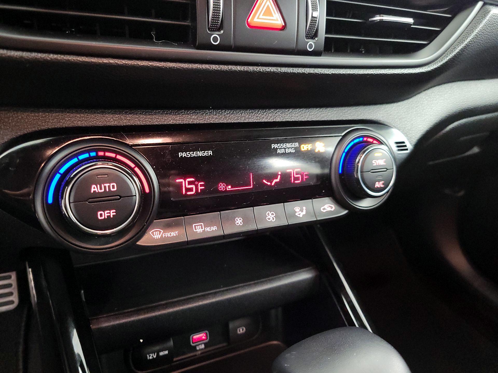 Thumbnail: 2024 Kia Forte - 17