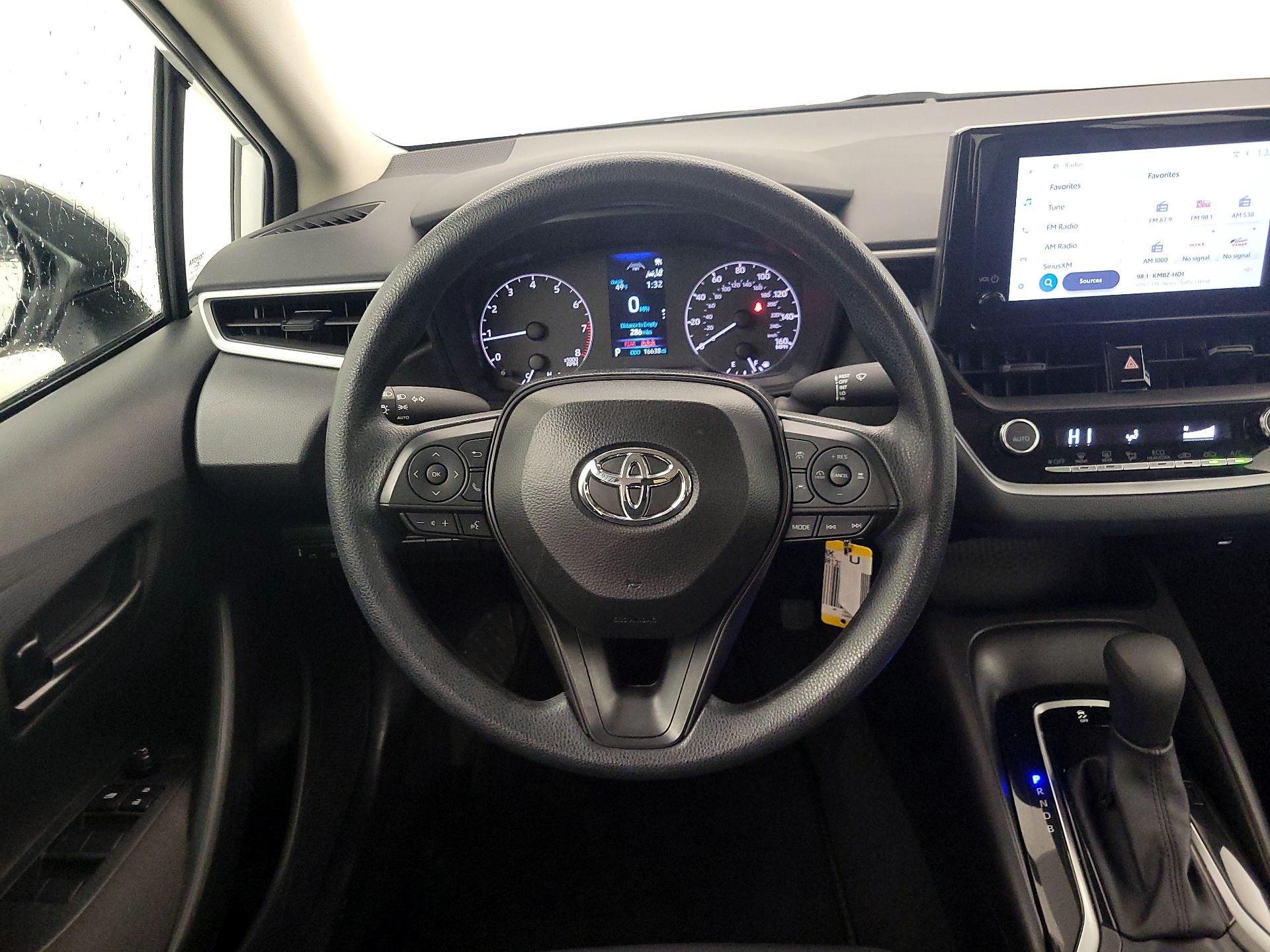 Thumbnail: 2025 Toyota Corolla - 10