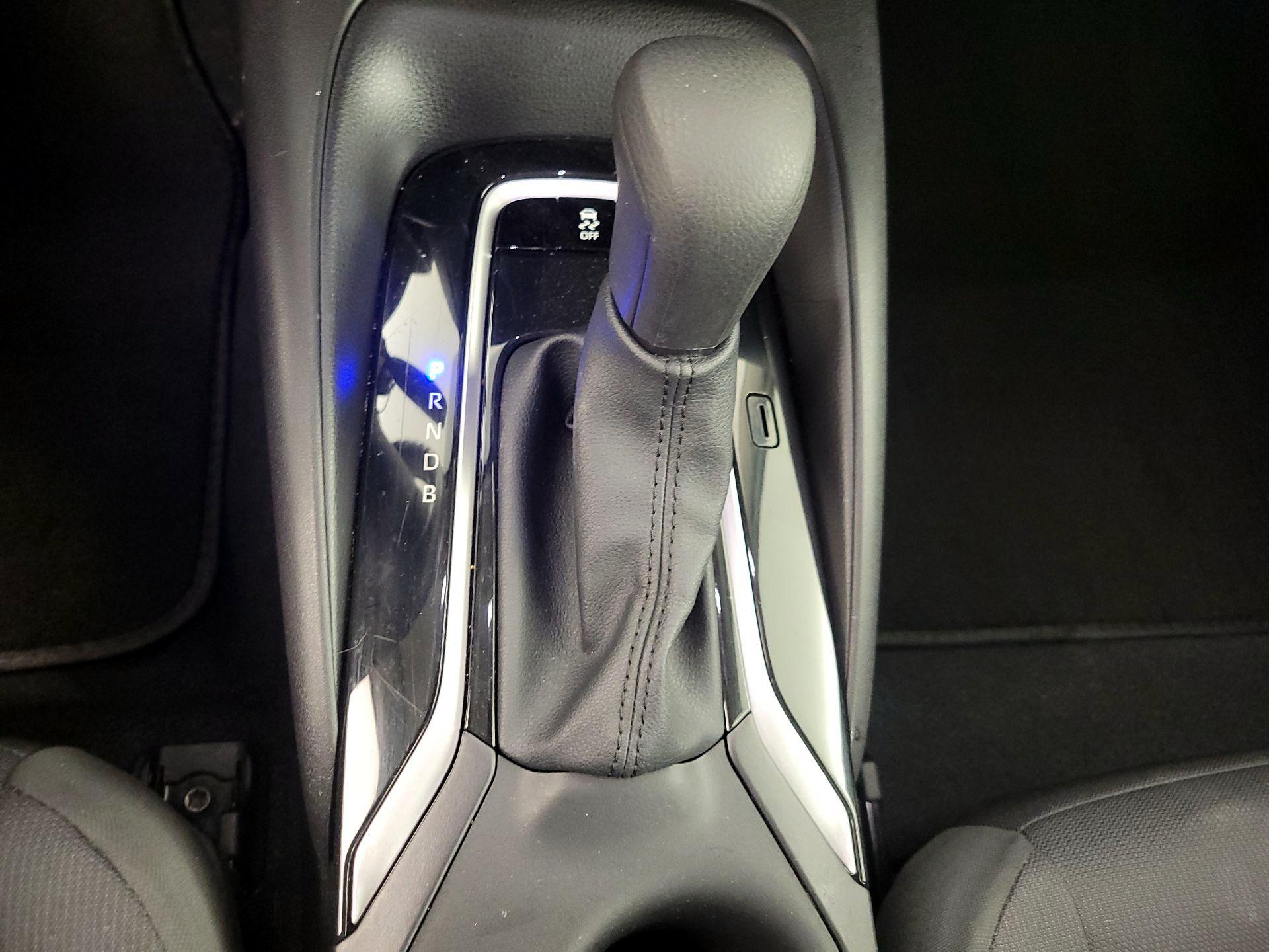 Thumbnail: 2025 Toyota Corolla - 17