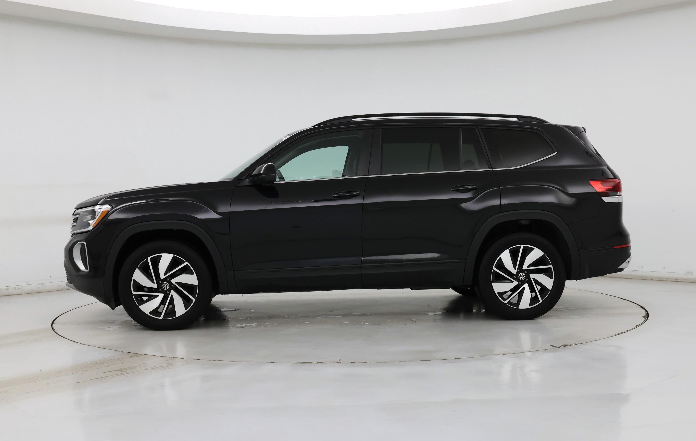 Thumbnail: 2025 Volkswagen Atlas - 3